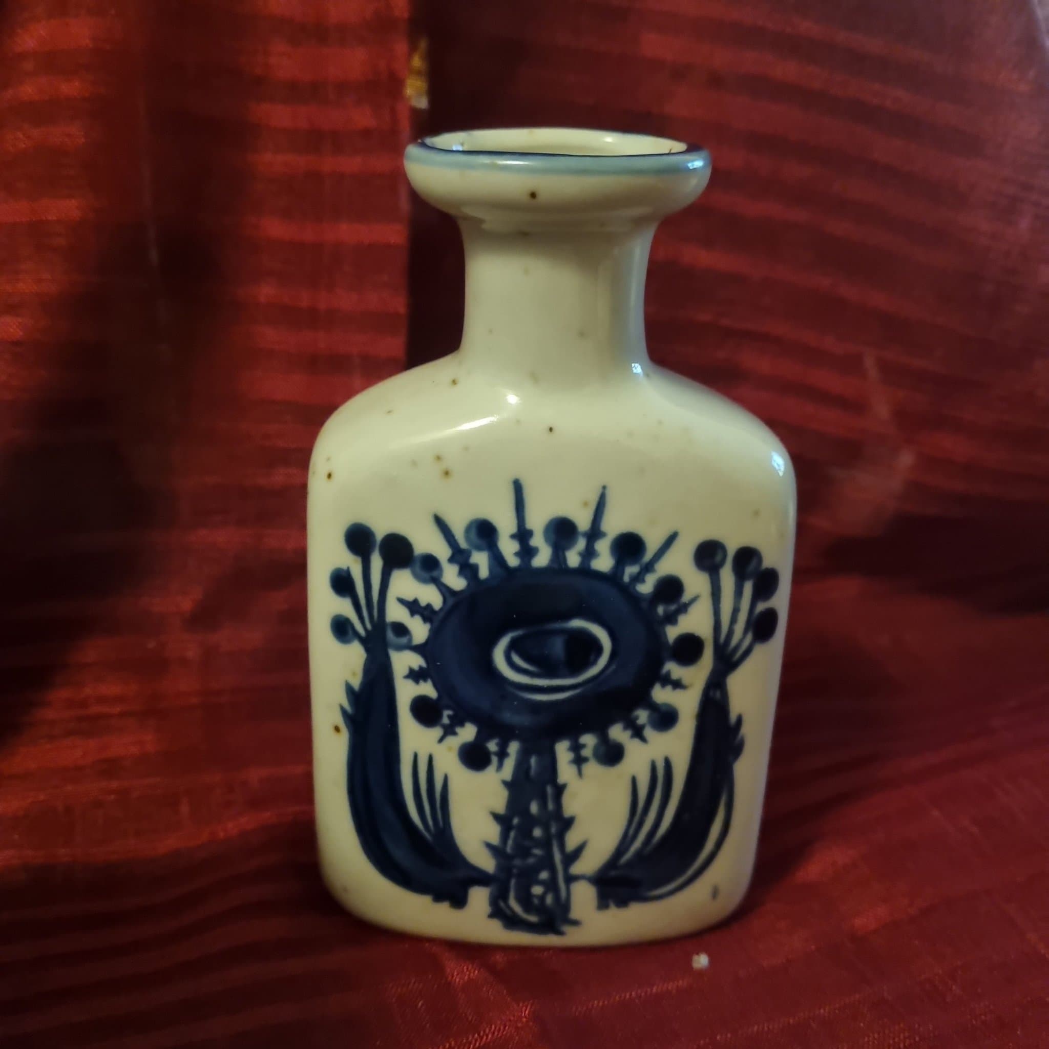 Skandinavisk vas i modern tappning