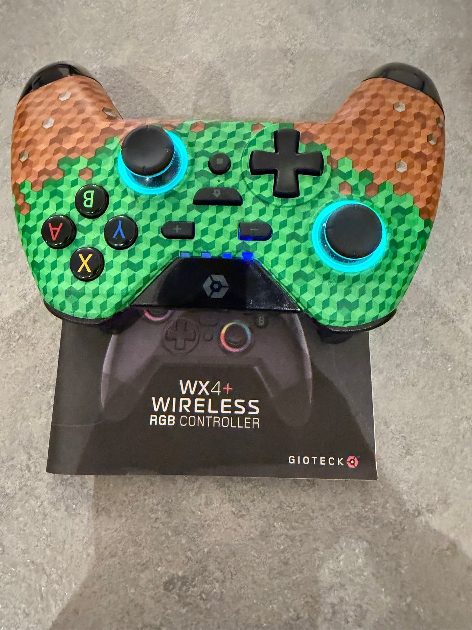 Gioteck WX4+ Trådlös RGB-kontroll