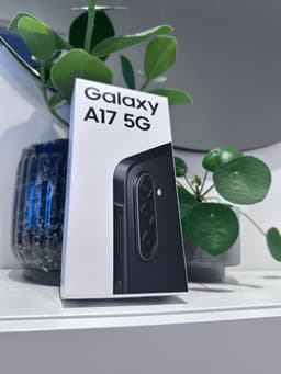 Samsung Galaxy A17 5G 128GB Dubbel-Sim Helt Ny Obruten Förpackning