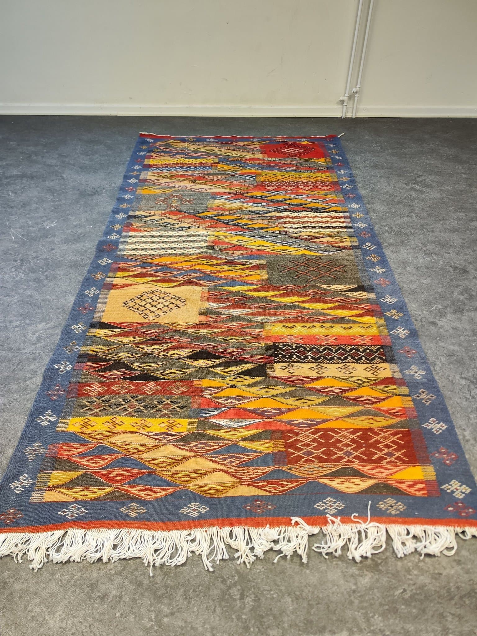 Berber konstverk matta 110×216 cm