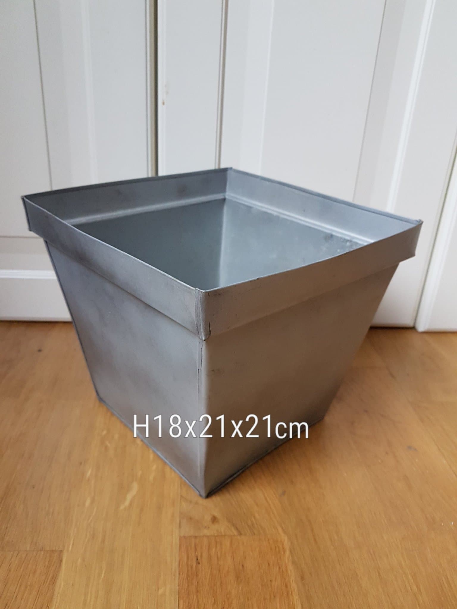 Zinkkrukor två stycken