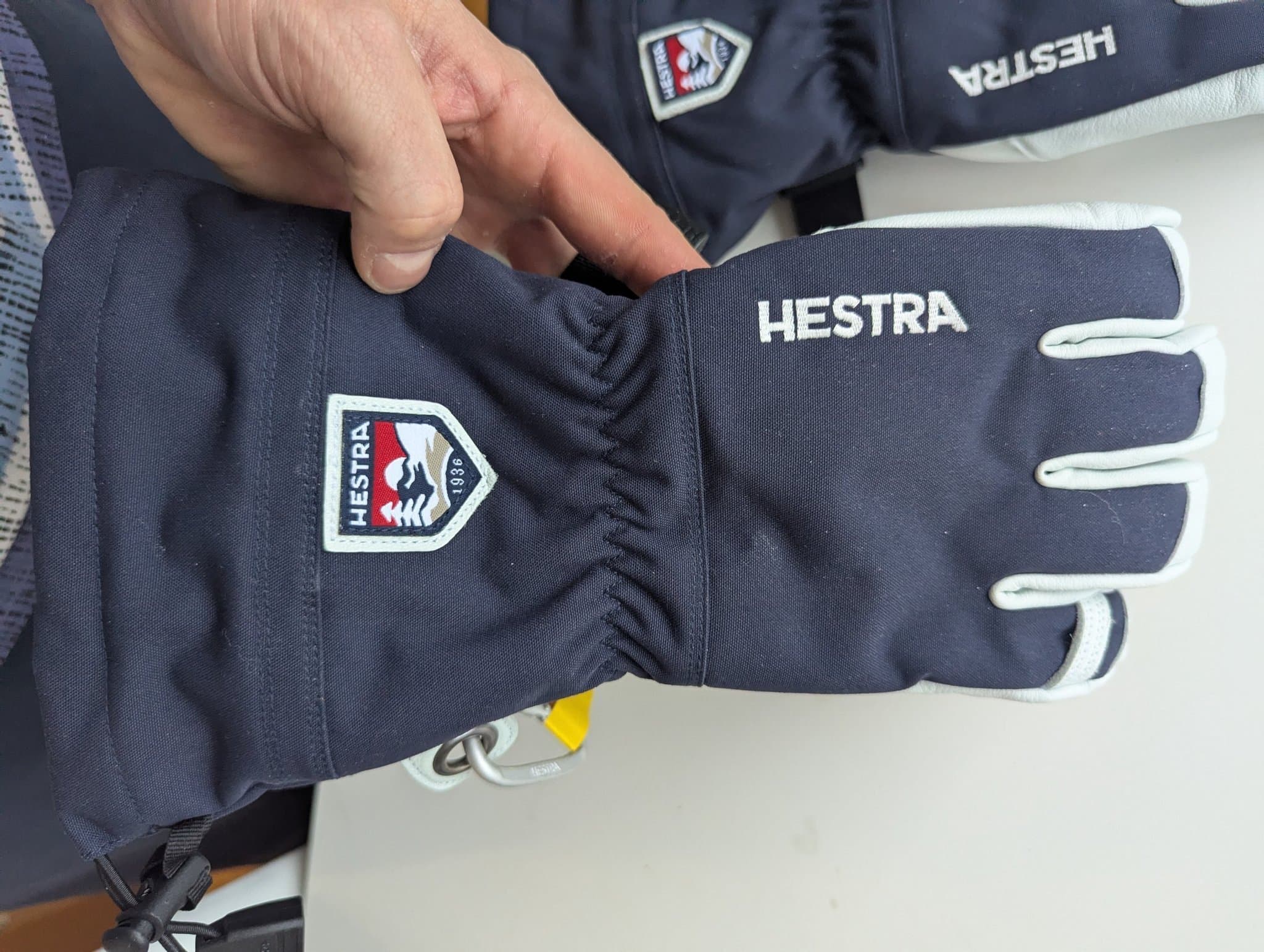 Hestra Heli Ski handskar Stl 7 – helt nya, oanvända