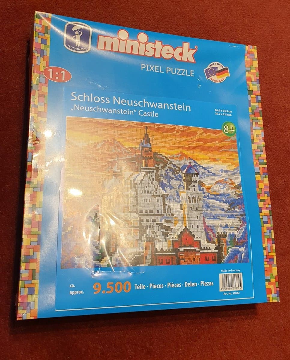 Pixel Pussel - 9500 delar - Ministeck - inplastat - mycket stort.