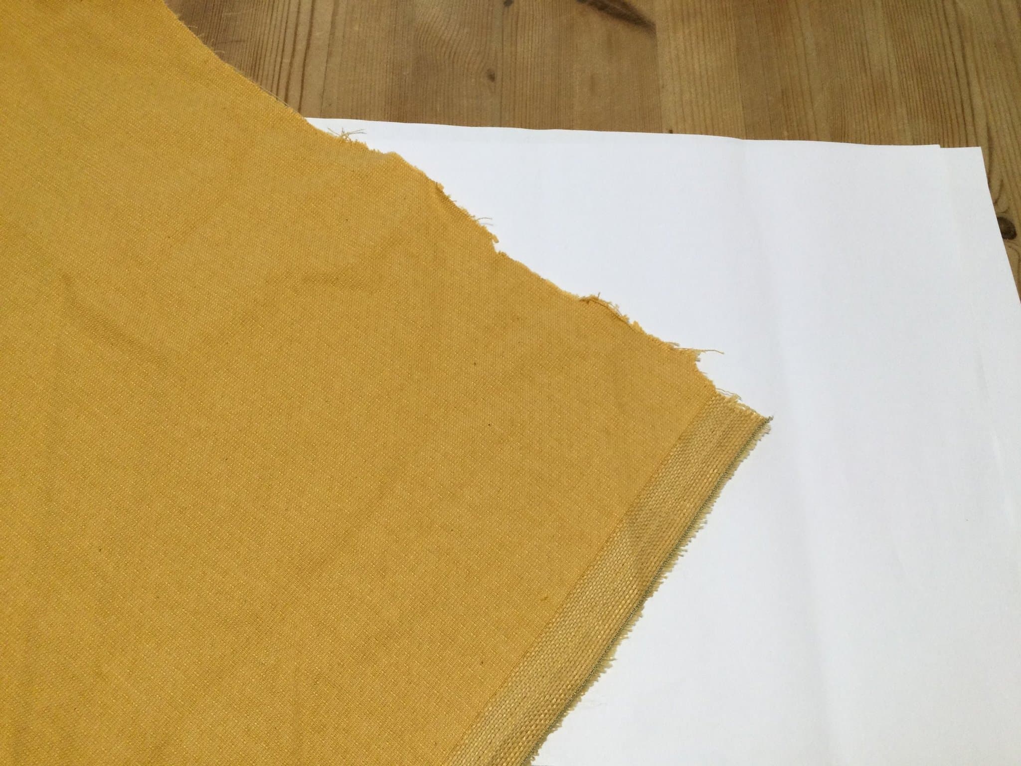 ÖVER 4 m NYTT våffelmönstrat möbeltyg ,omklädnad, kuddfodral SE beskrivning!