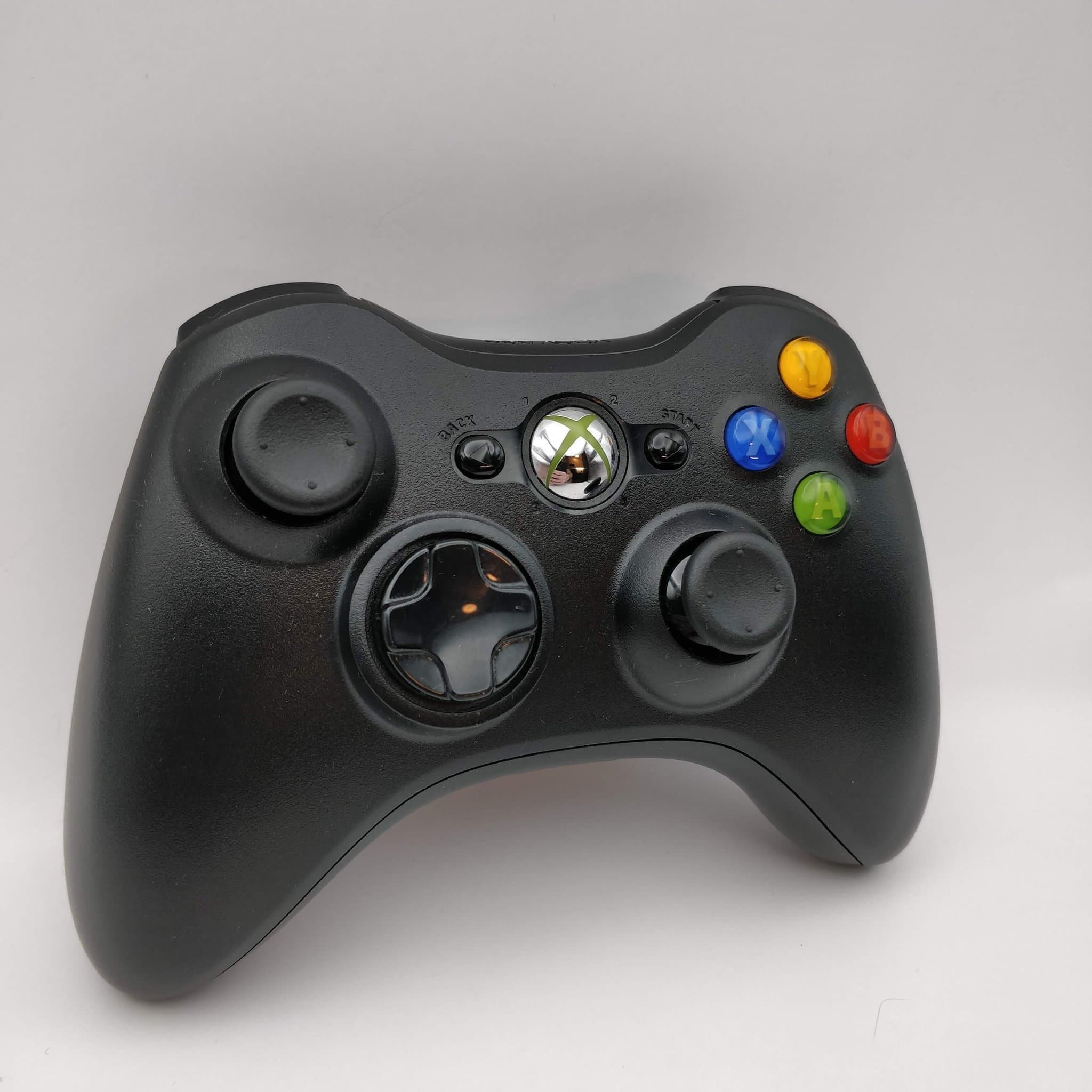 Xbox 360 Handkontroll Svart / Svart - I väldigt bra skick. 2