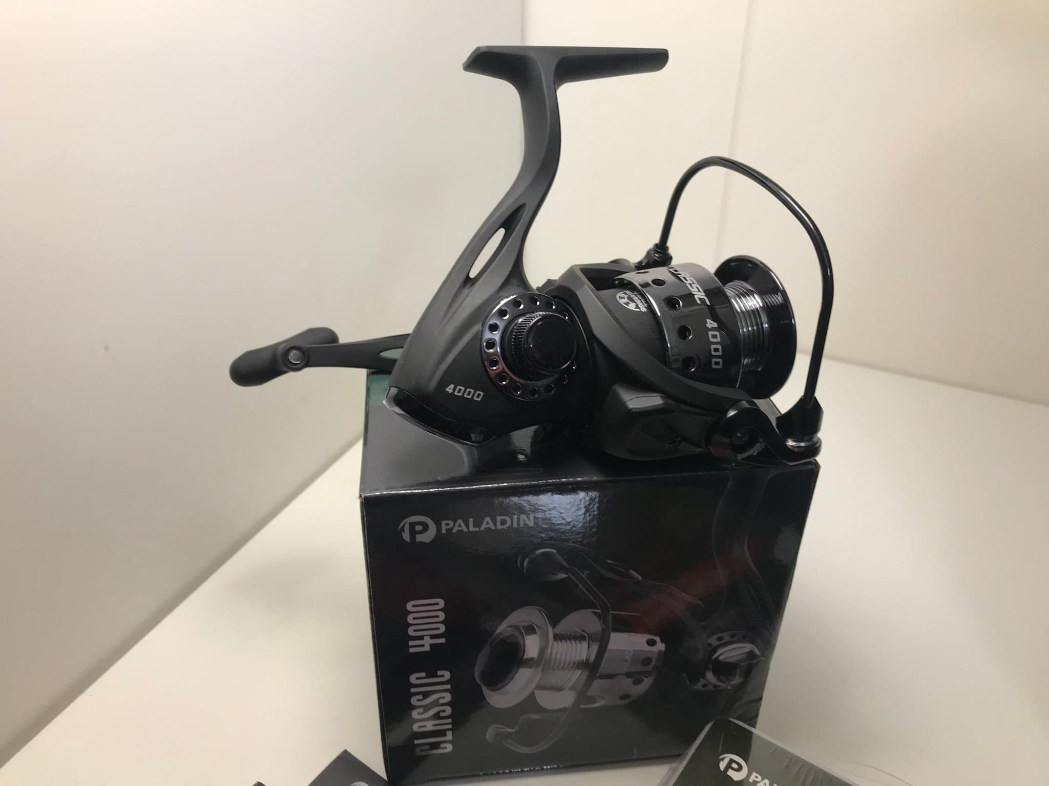 Fiskeset ny: rulle Paladin Classic 4000, lina, beten, allt i kartong och oanvänt