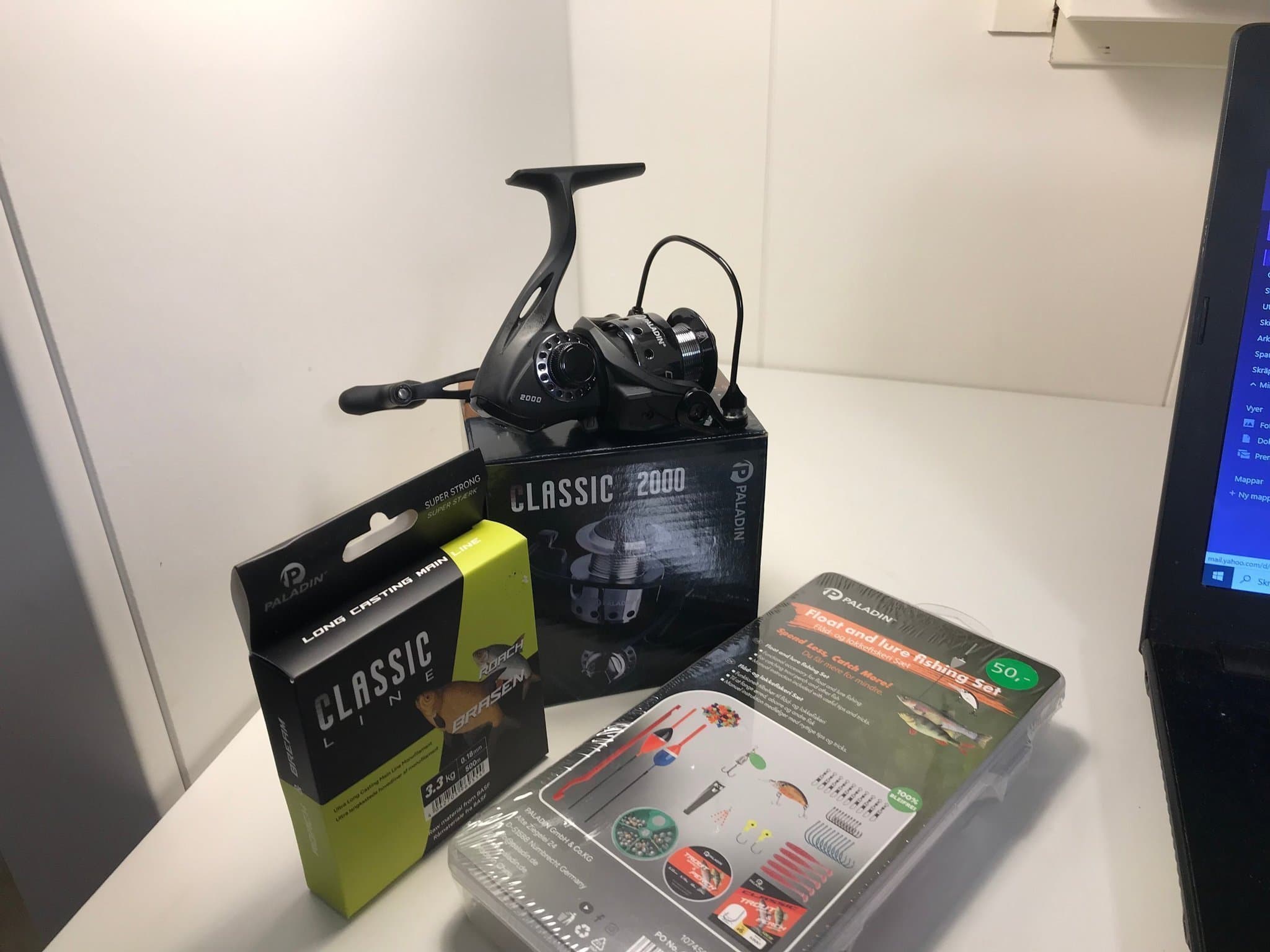 Fiskeset ny: rulle Paladin Classic 2000, lina, beten, allt i kartong och oanvänt
