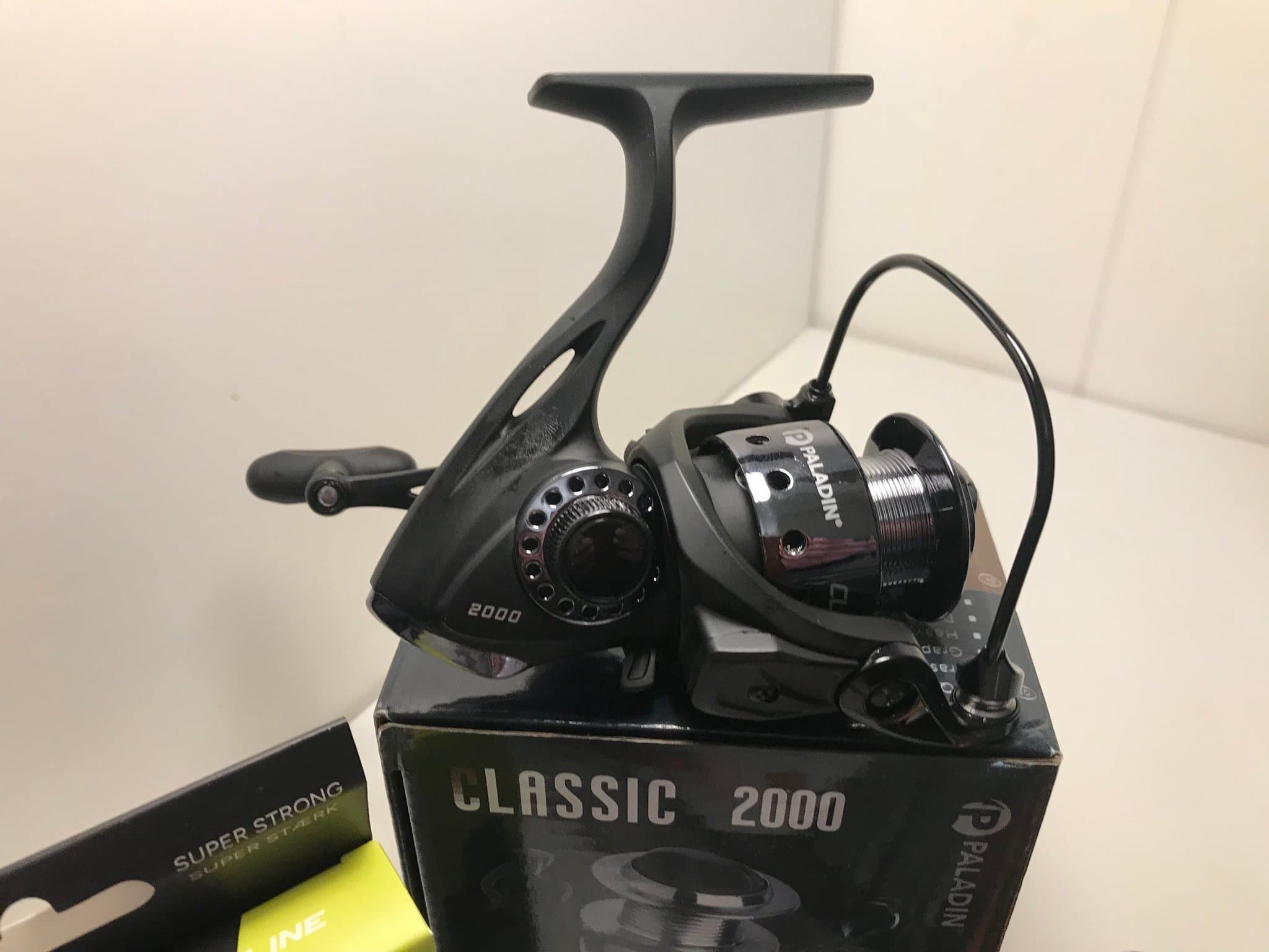 Fiskeset ny: rulle Paladin Classic 2000, lina, beten, allt i kartong och oanvänt