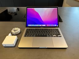 MacBook Pro 13" M1 (2020) 8GB RAM