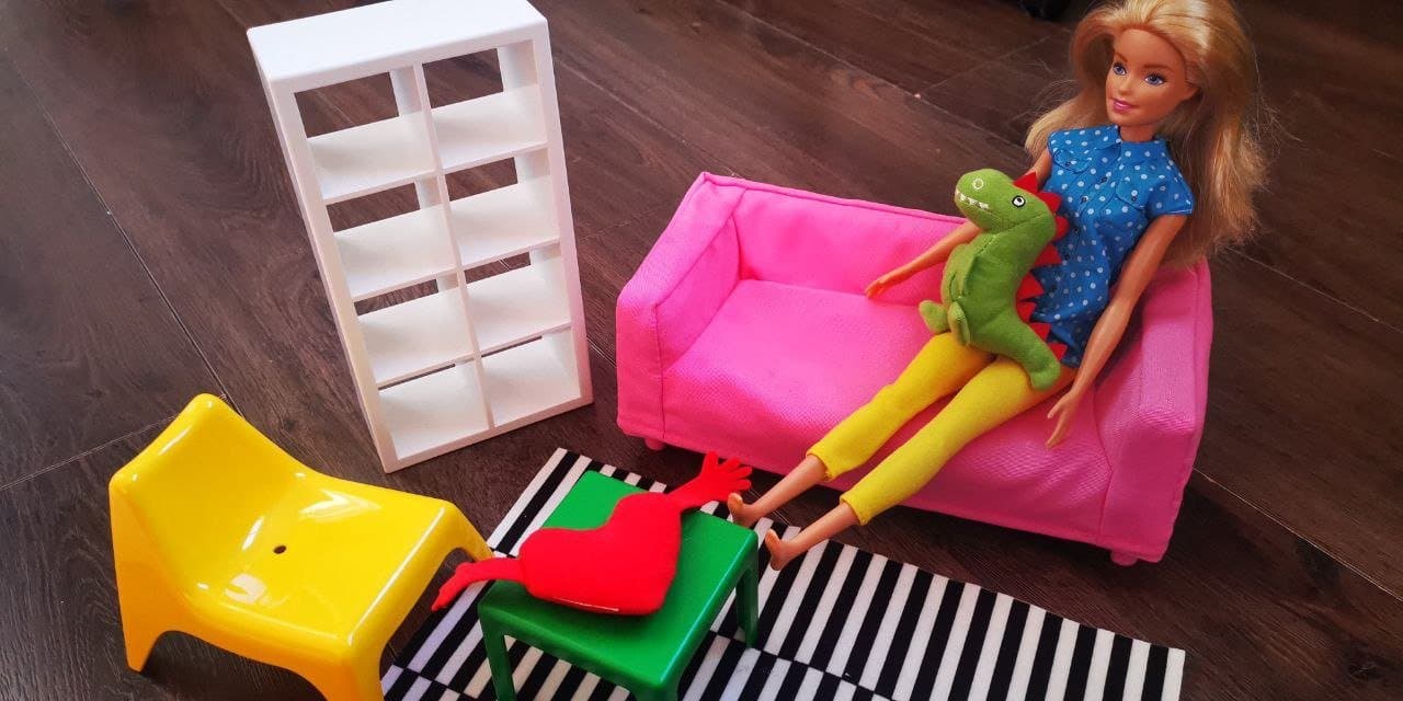 Dockmöbler passar till docka typ Barbie - IKEA Huset