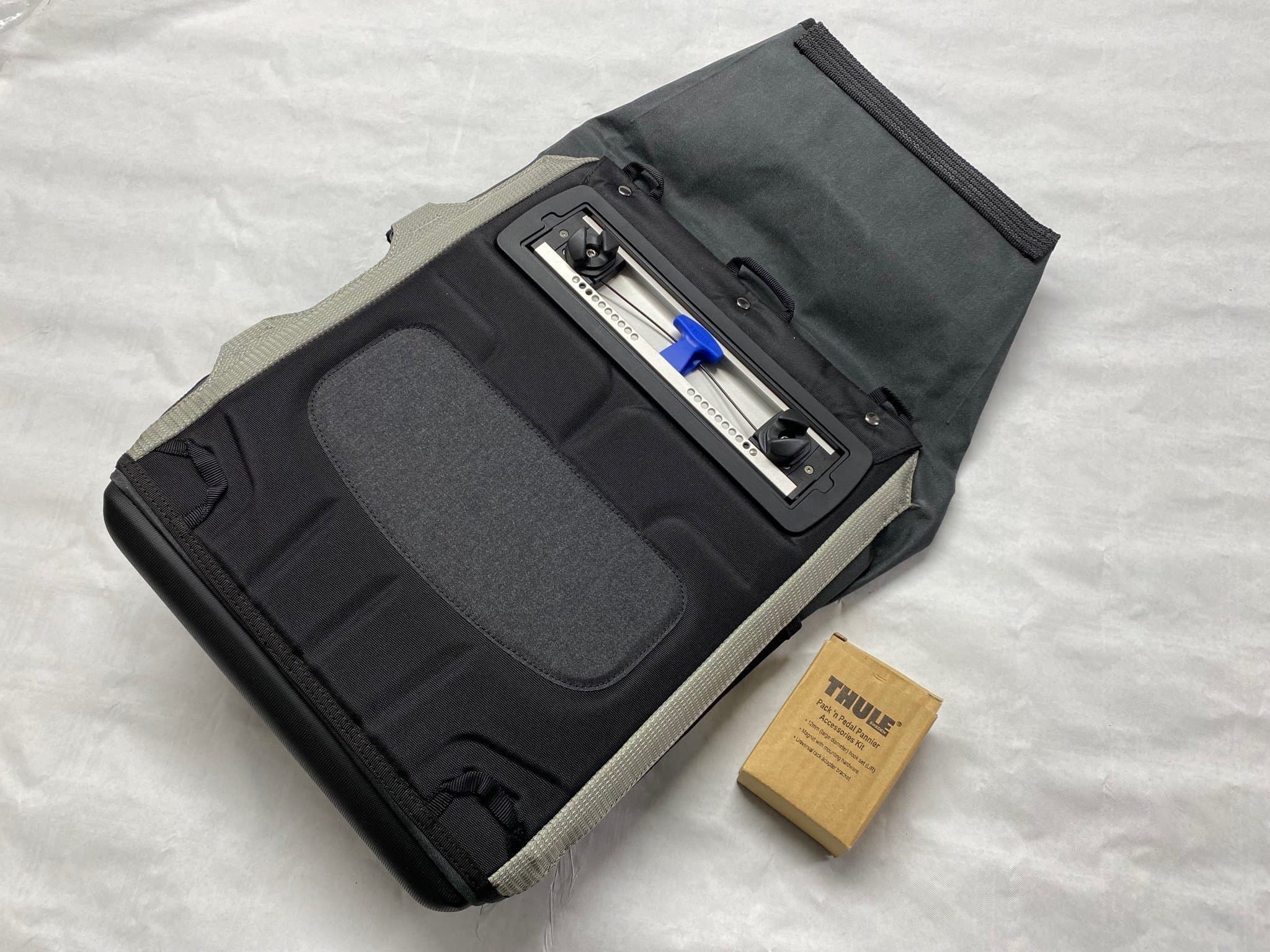 Cykelväska THULE - NY - Pack n Pedal - 19L