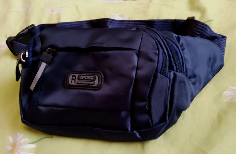R SPORT mörkblå midjeväska