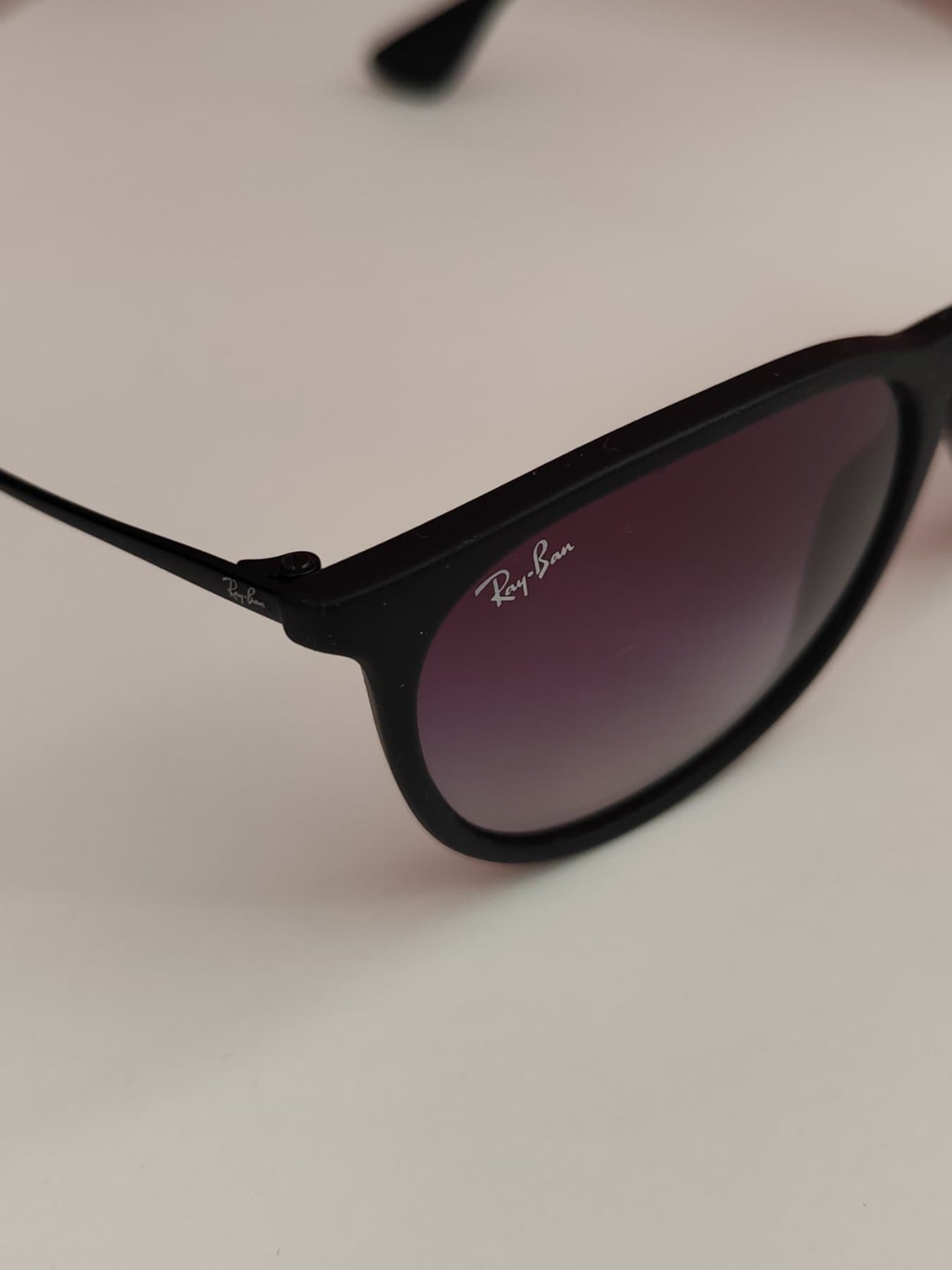 Ray-Ban Erika Solglasögon RB4171