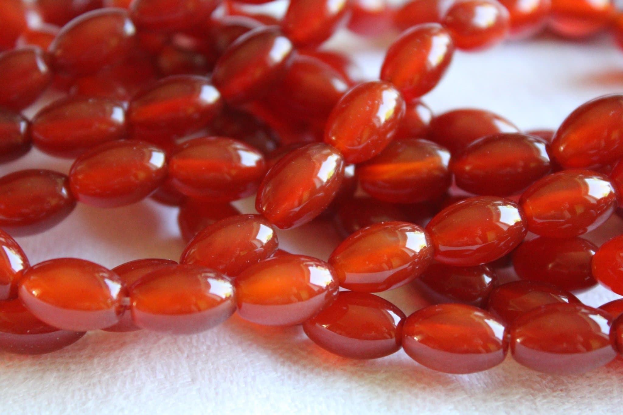 1 sträng Karneol 12 x 8 mm