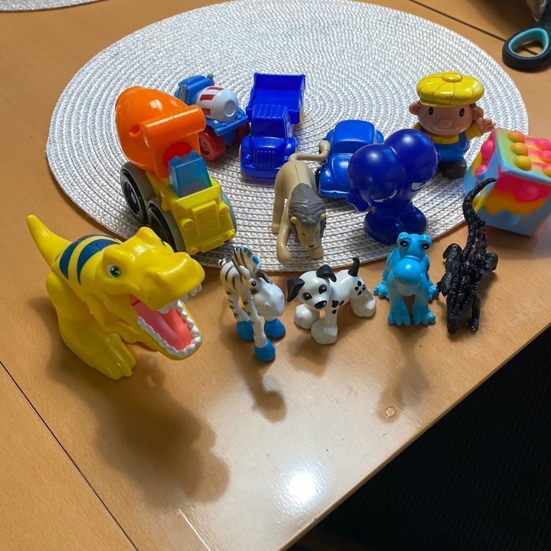 Leksaksfordon och Djurfigurer