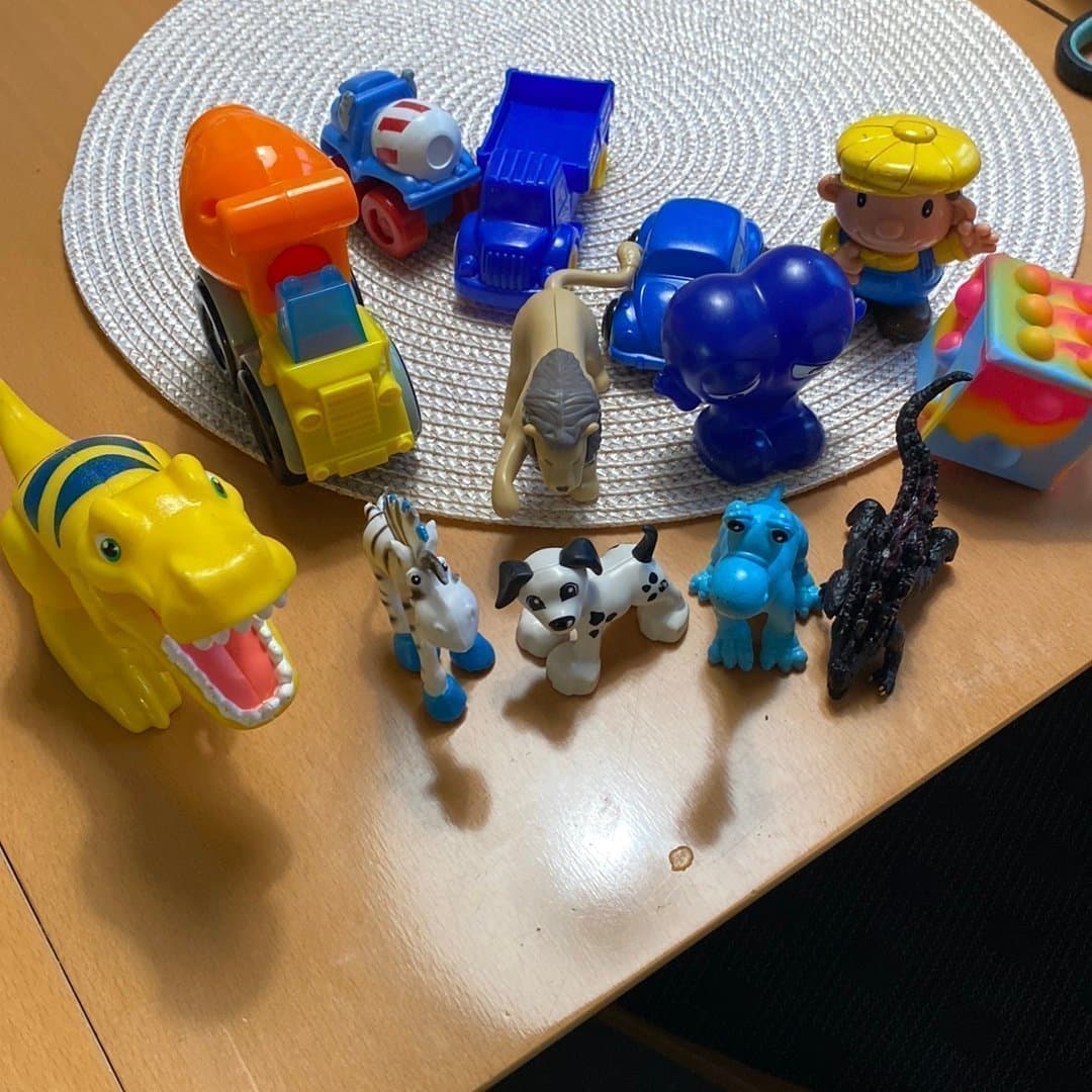 Leksaksfordon och Djurfigurer
