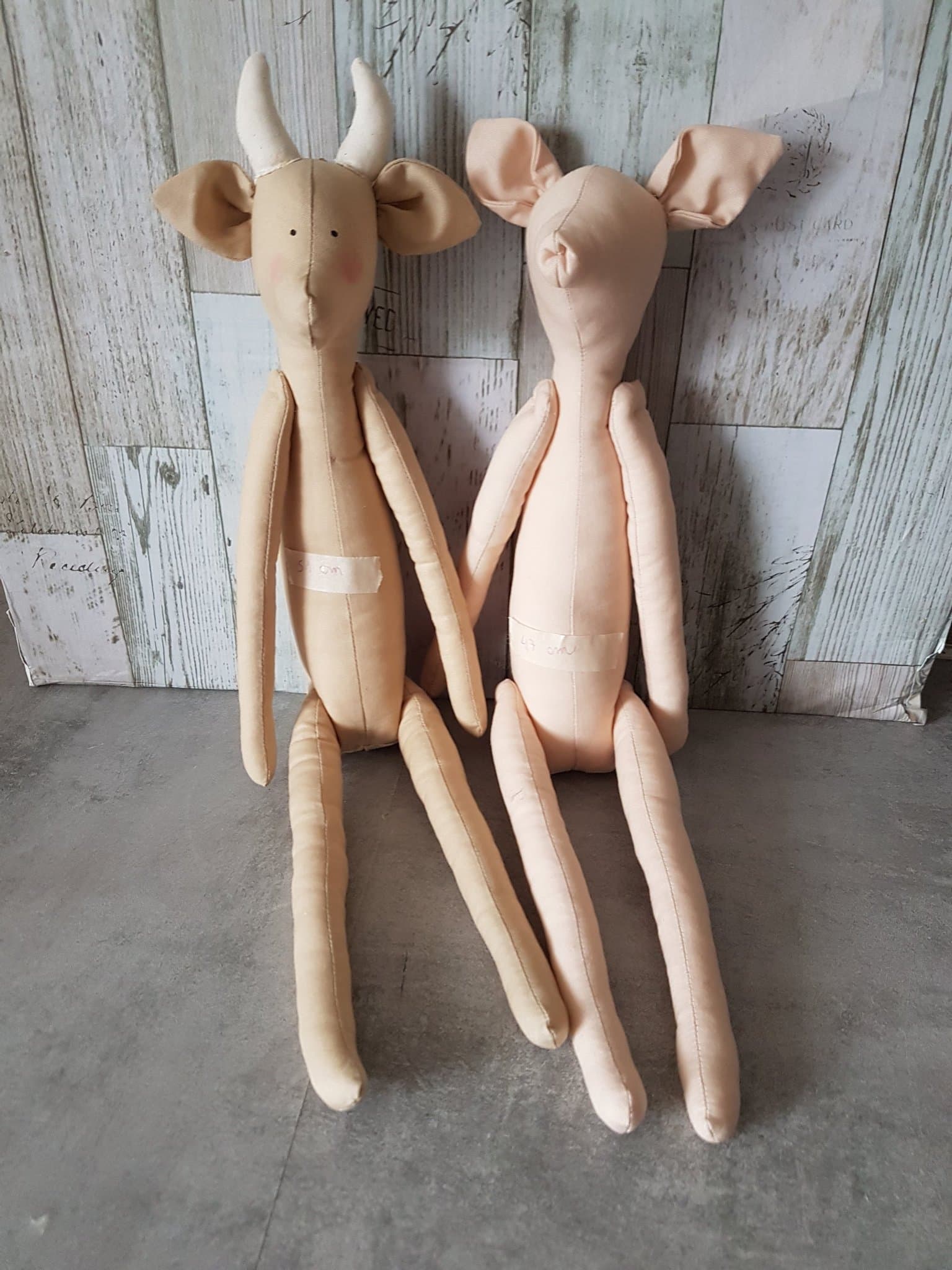 Sy själv-kit: KO och GRIS med tyger och band, Tilda inspiration !