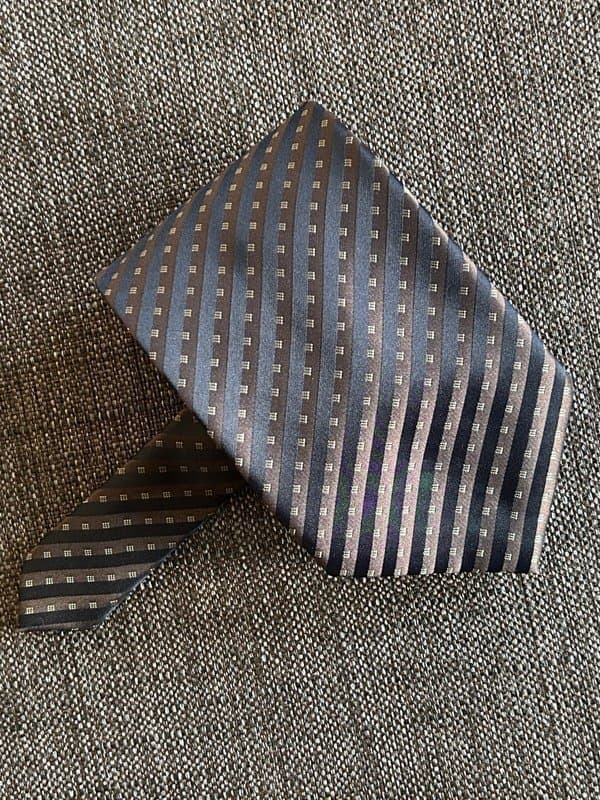 Greg Longino brun/svart slips