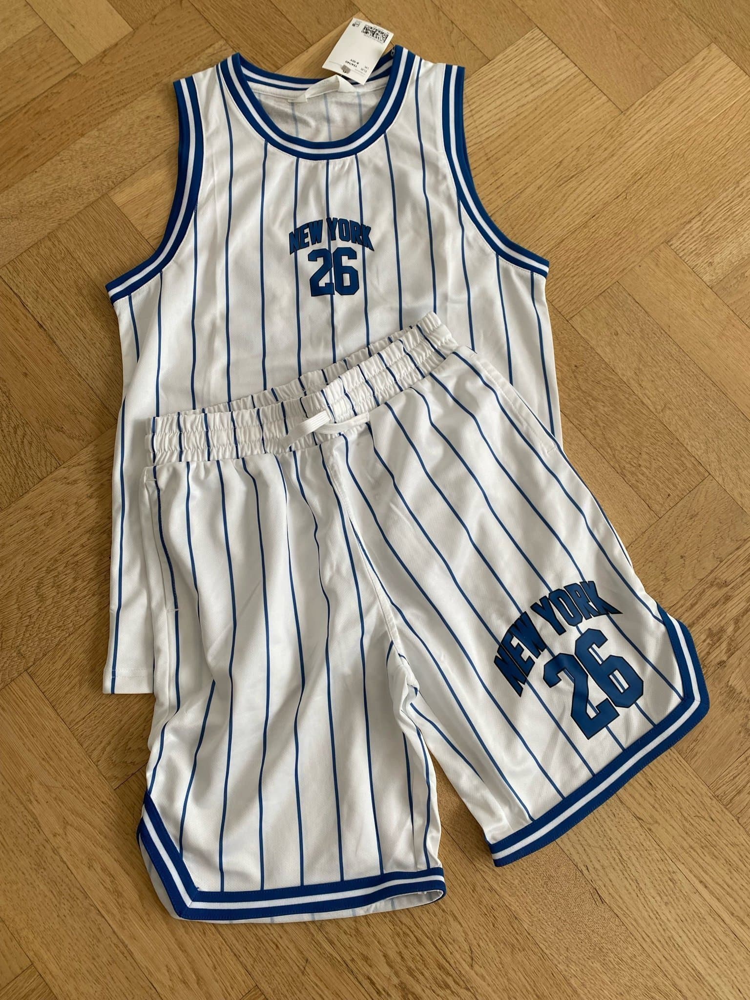 Basketshorts och linne New York 26, Strl 134/140