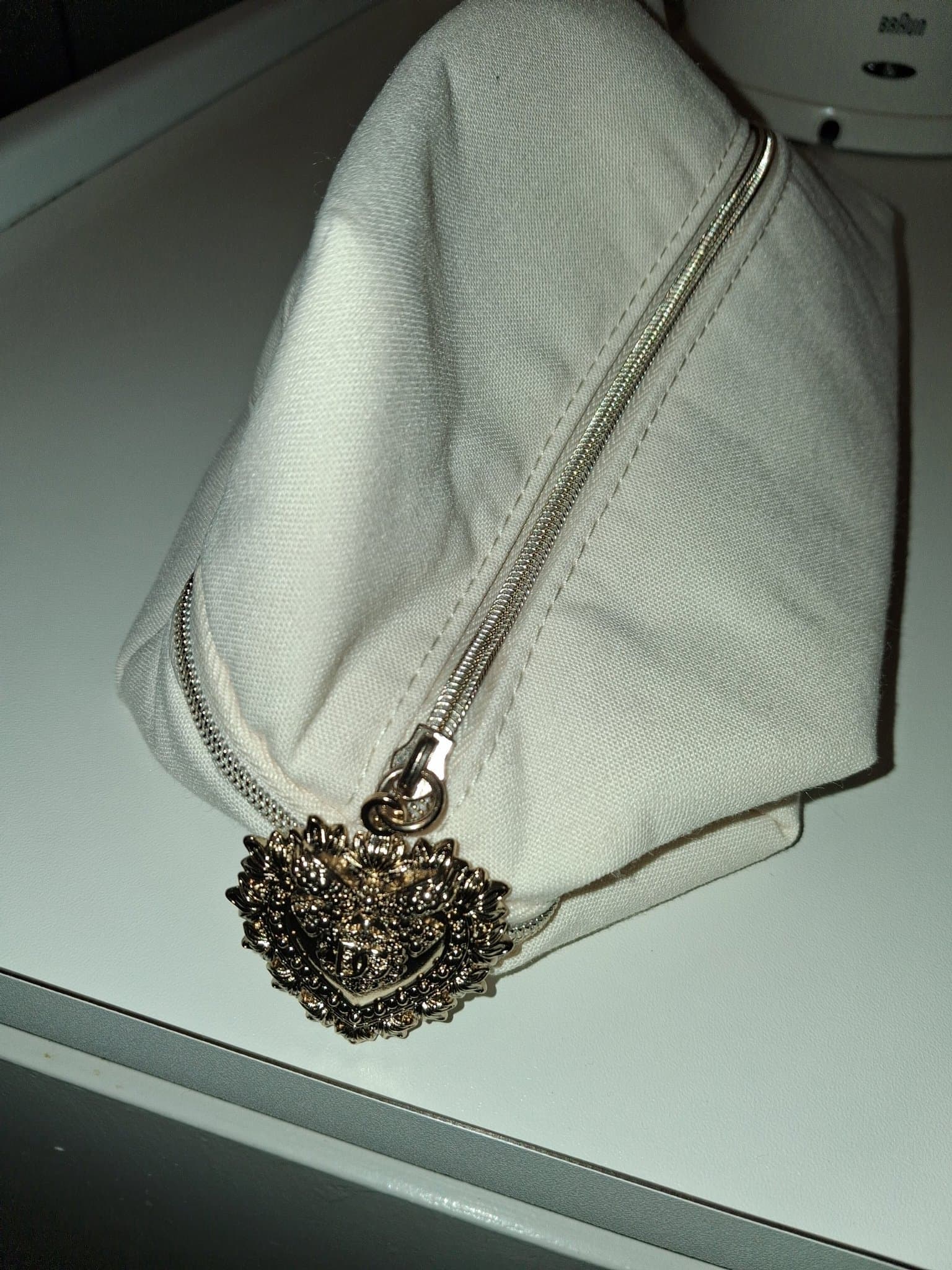 Dolce & Gabbana parfumes. Necessär. Resa