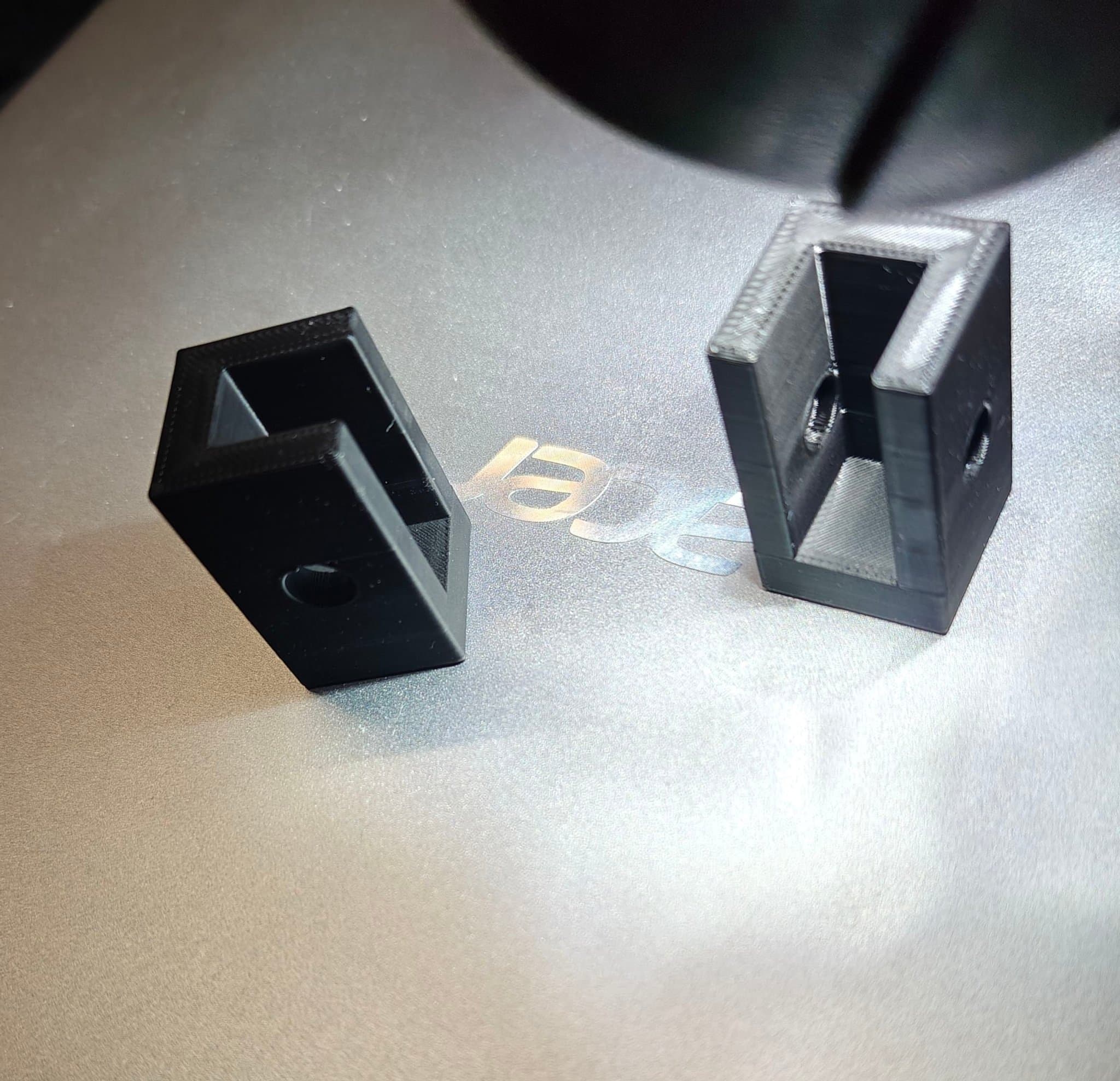 Väggfäste för surfplatta