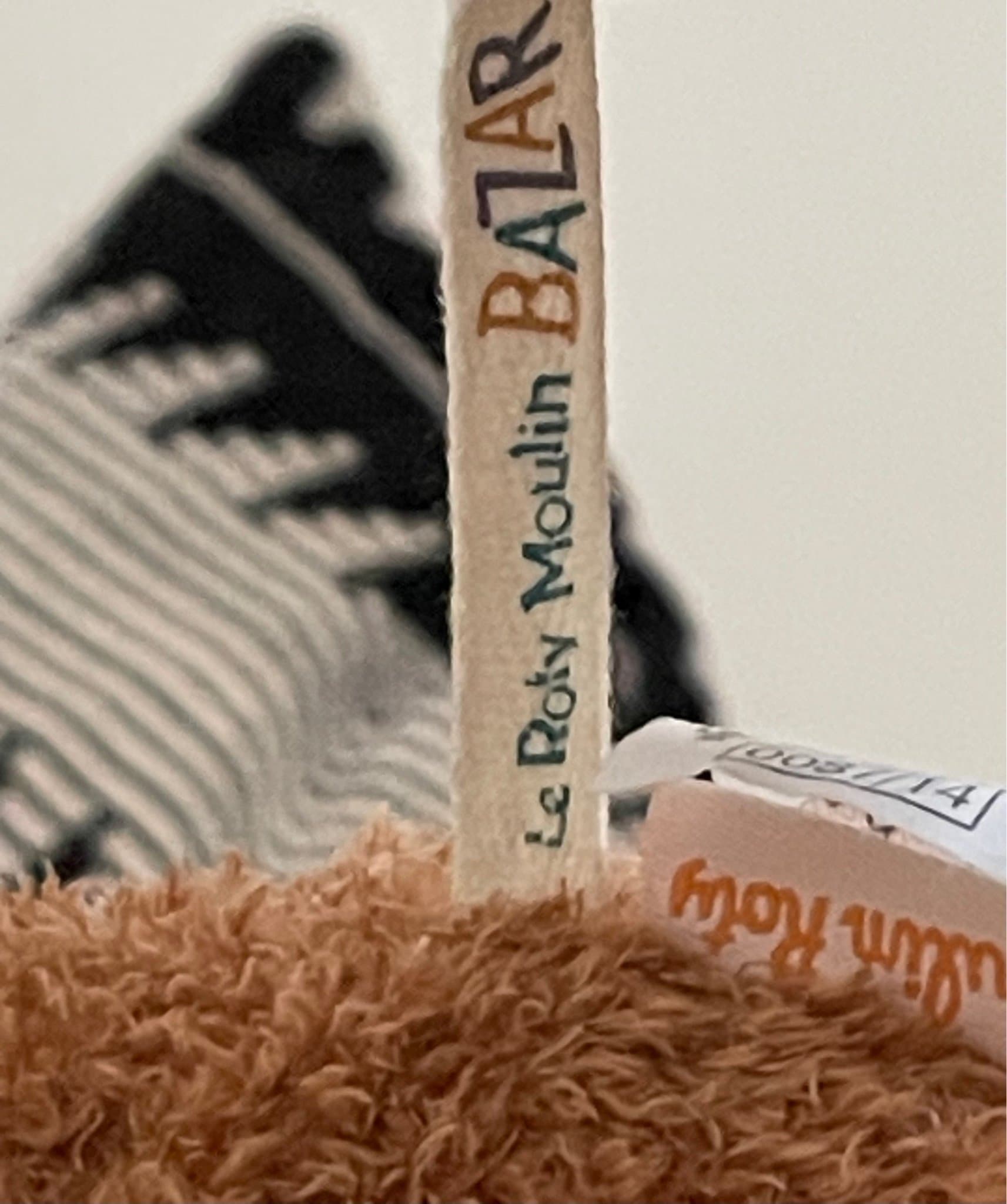 Moulin Roty - Le Voyage d'Olga - Bazar - Lejon