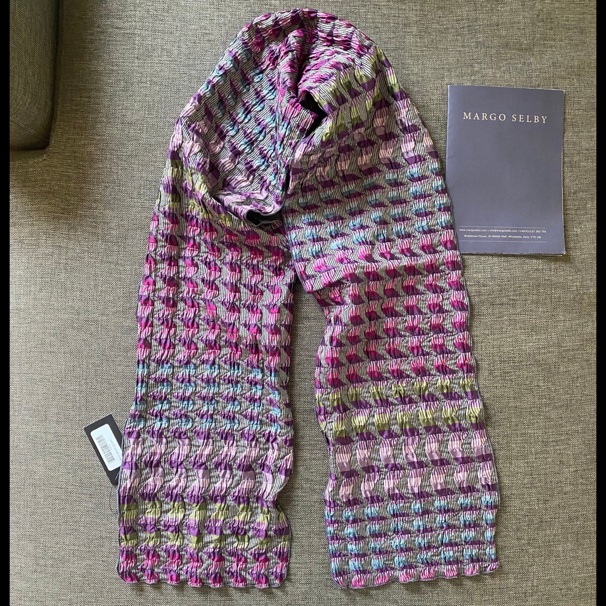 Margo Selby exklusiv scarf i silke