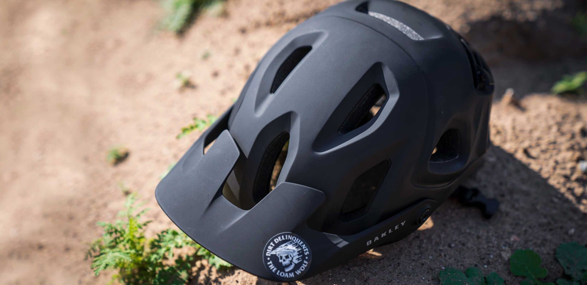 Cykelhjälm Oakley DRT5 MIPS Nypris 1490:- Hjälm