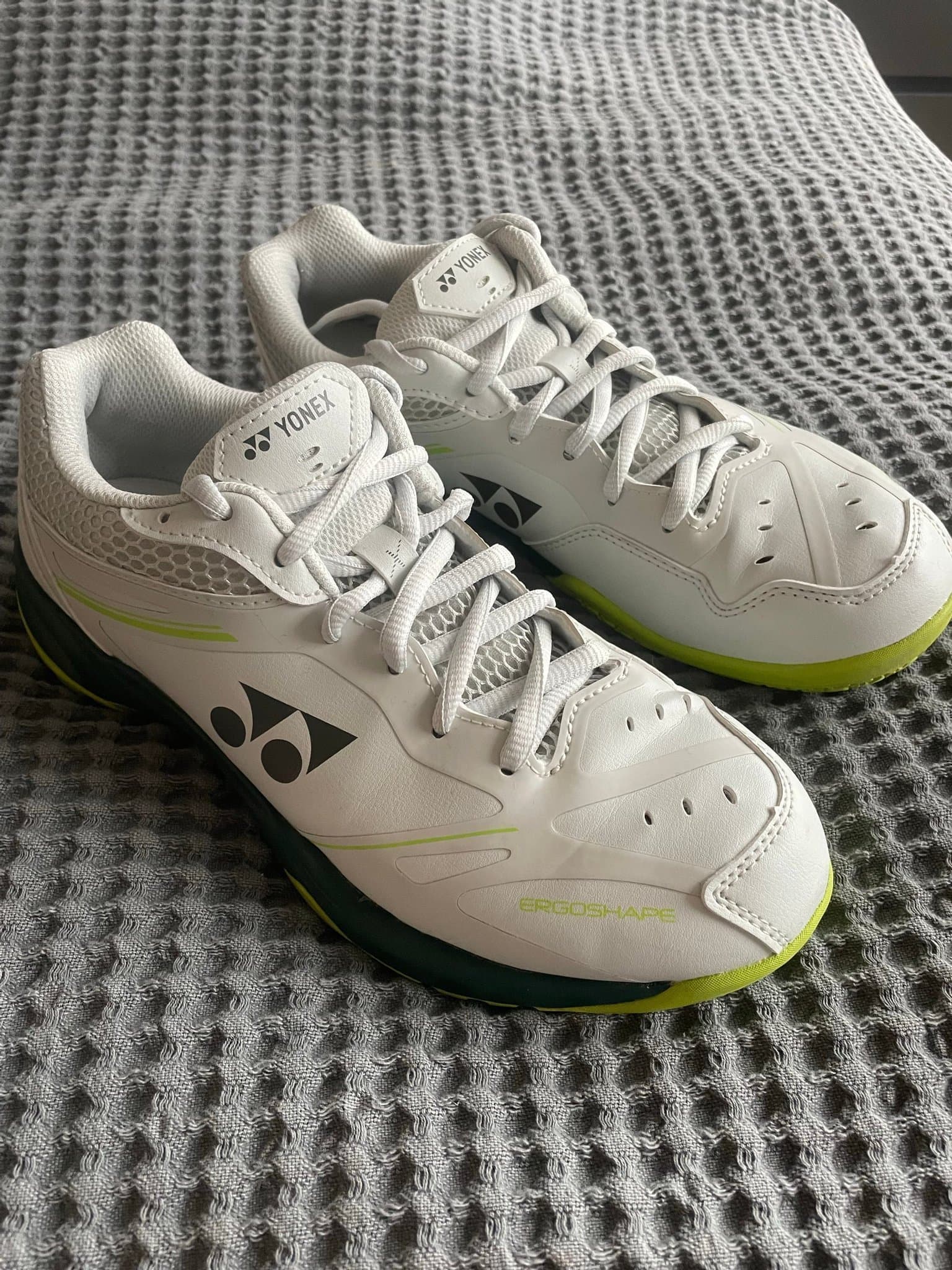 Yonex SHB 65 x4 badmintonskor, EUR 40 HELT NYA