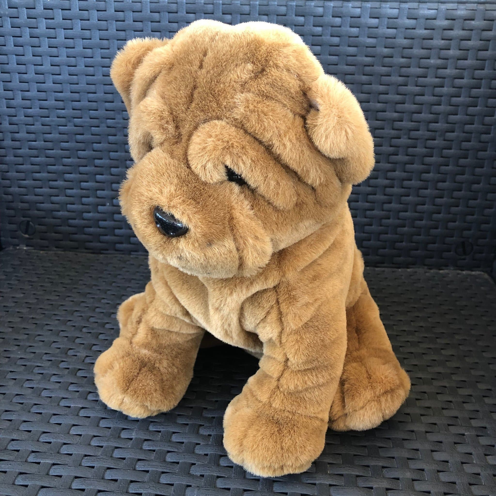 Shar Pei Mjukisdjur Gosedjur Prydnad Hund välgjord med söta rynkor