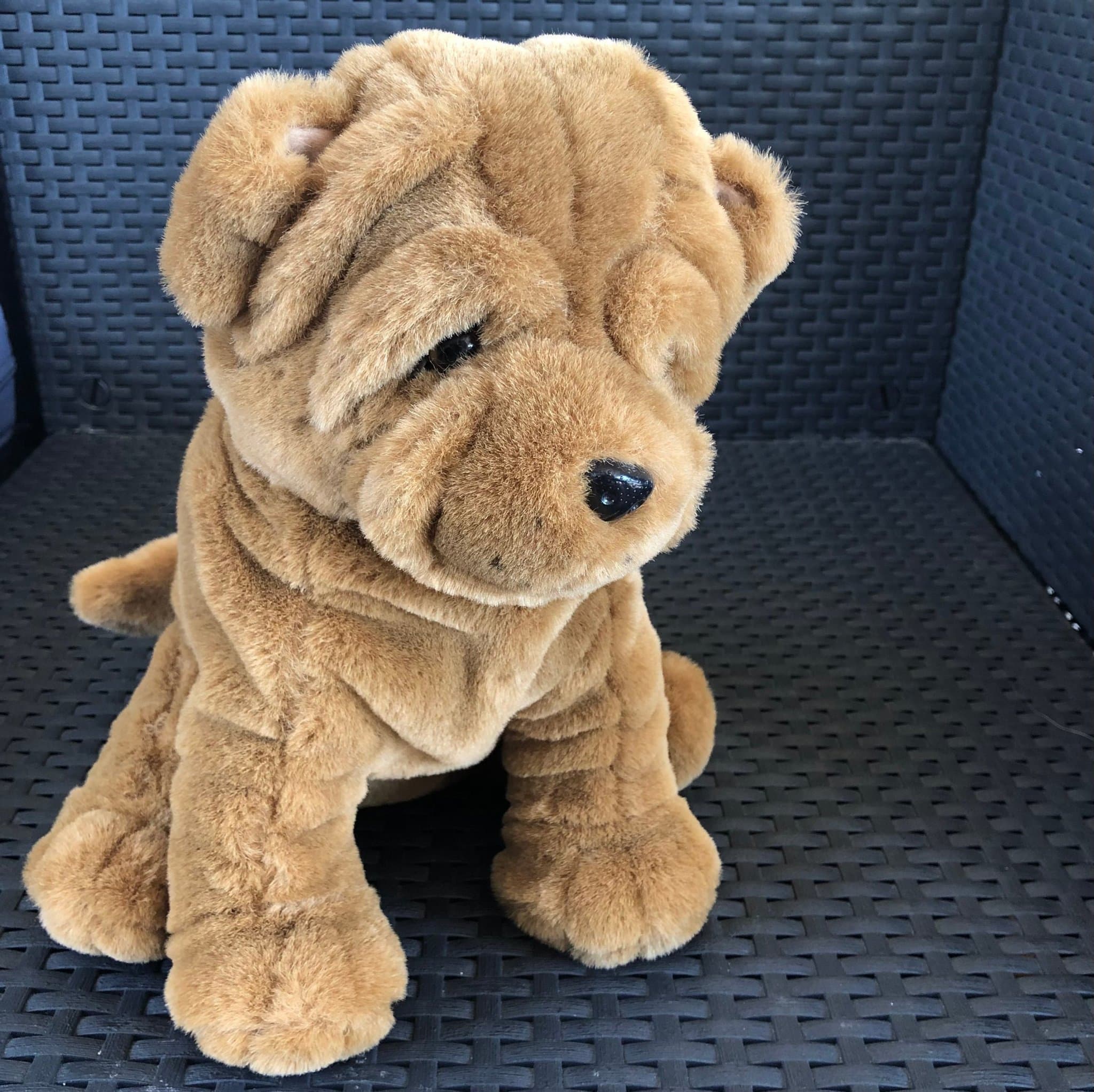 Shar Pei Mjukisdjur Gosedjur Prydnad Hund välgjord med söta rynkor