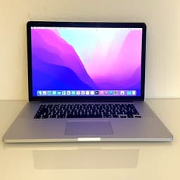Apple MacBook Pro 15” 2015 16Gb 256GB Core i7 2,2GHz
