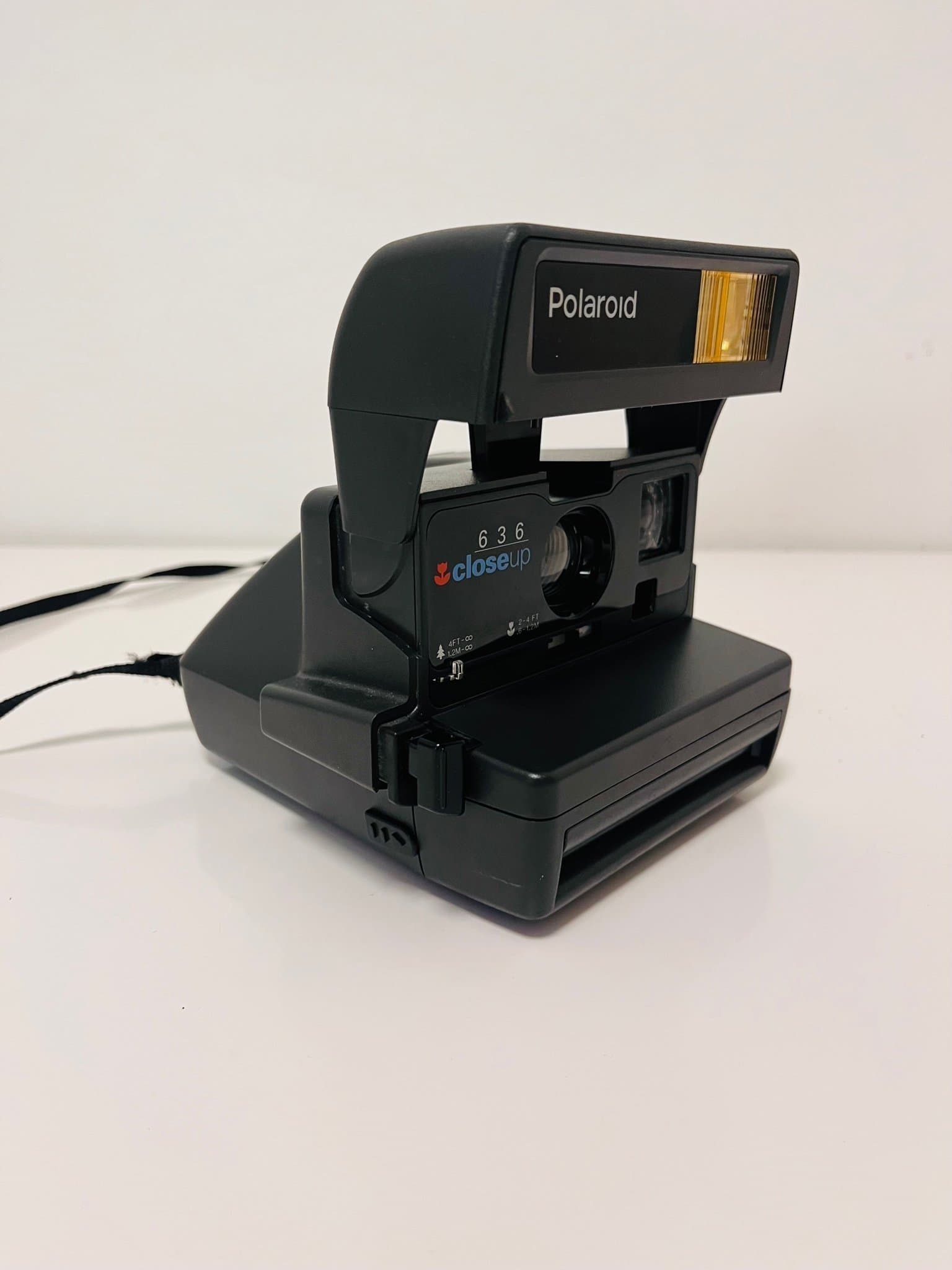 Polaroid 636 Closeup