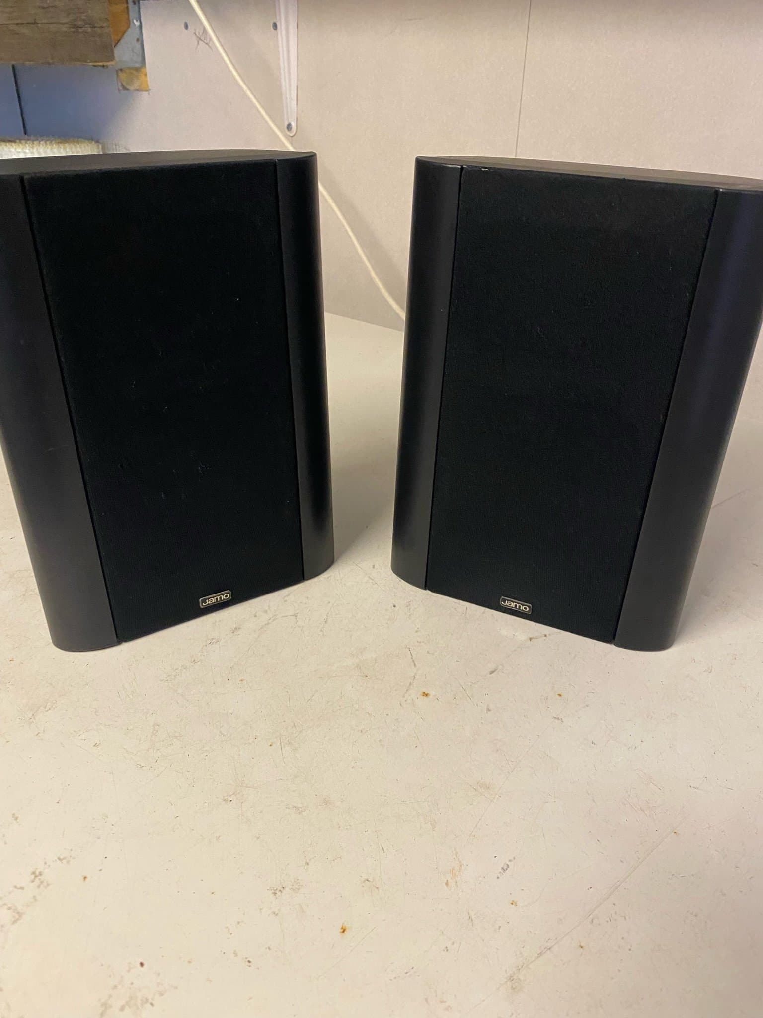 Jamo A 210SAT Högtalare - Ett par