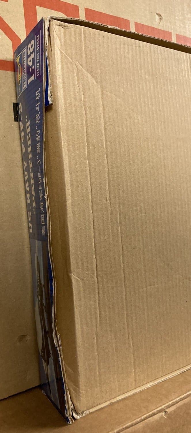 US NAVY F9F-3 PANTHER (SLITEN LÅDOR) TRUMPETER 1/48 OÖPPNAD