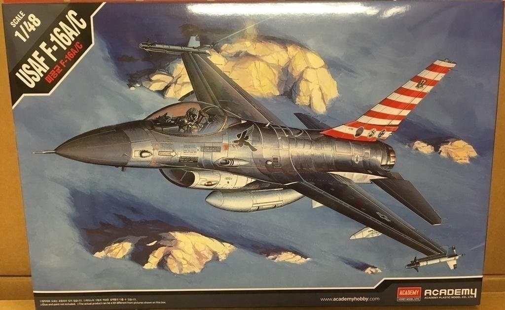 LOCKHEED MARTIN F-16A/C ACADEMY 1/48 OÖPPNAD