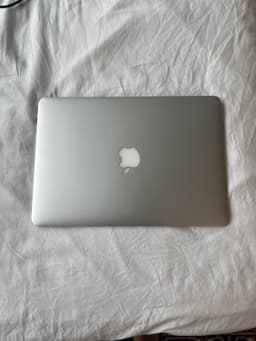 MacBook Air 13" Early 2015, 128GB SSD, i5, MagSafe-laddare, macOS Monterey