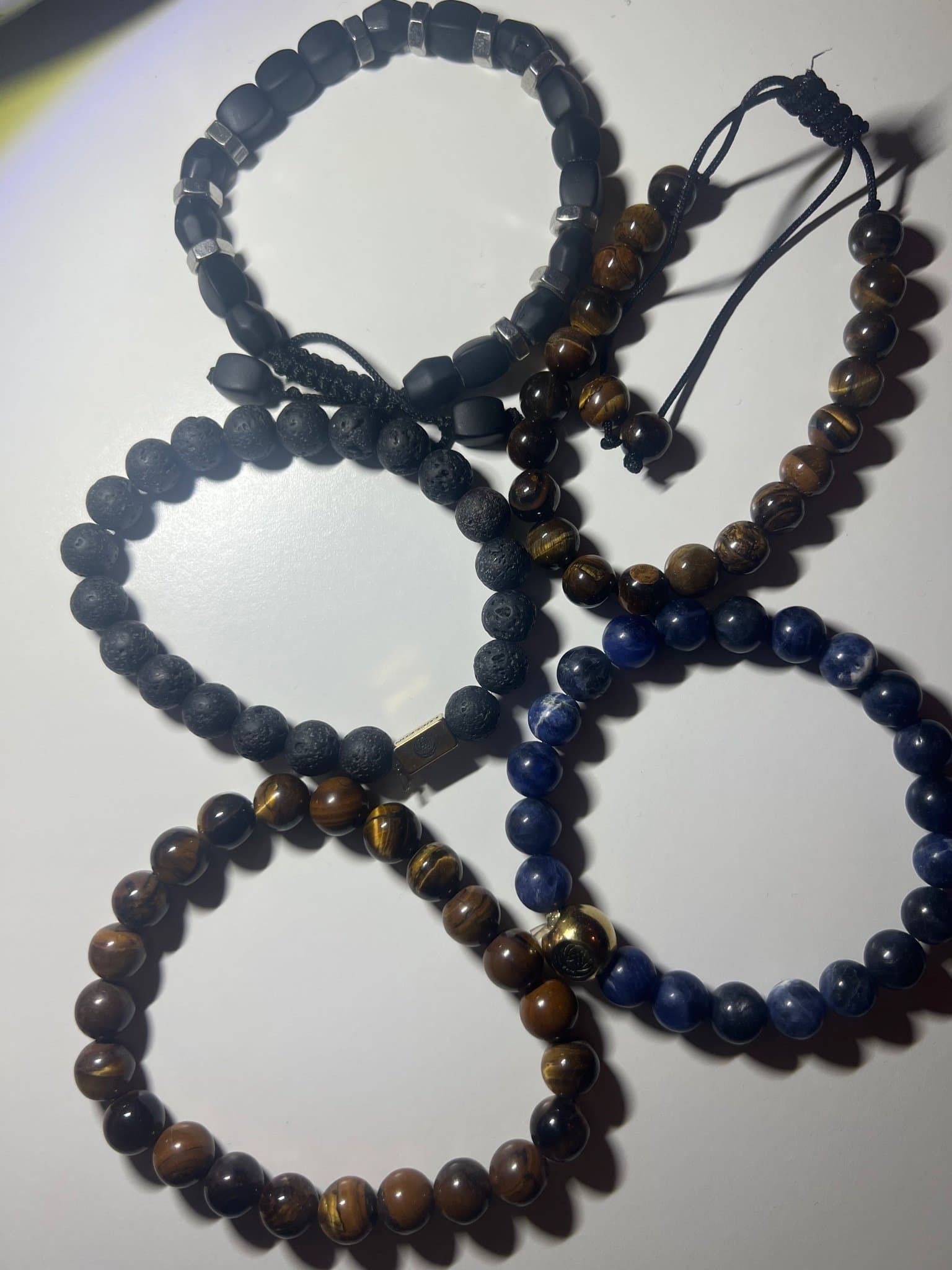 5st armband med radband sten