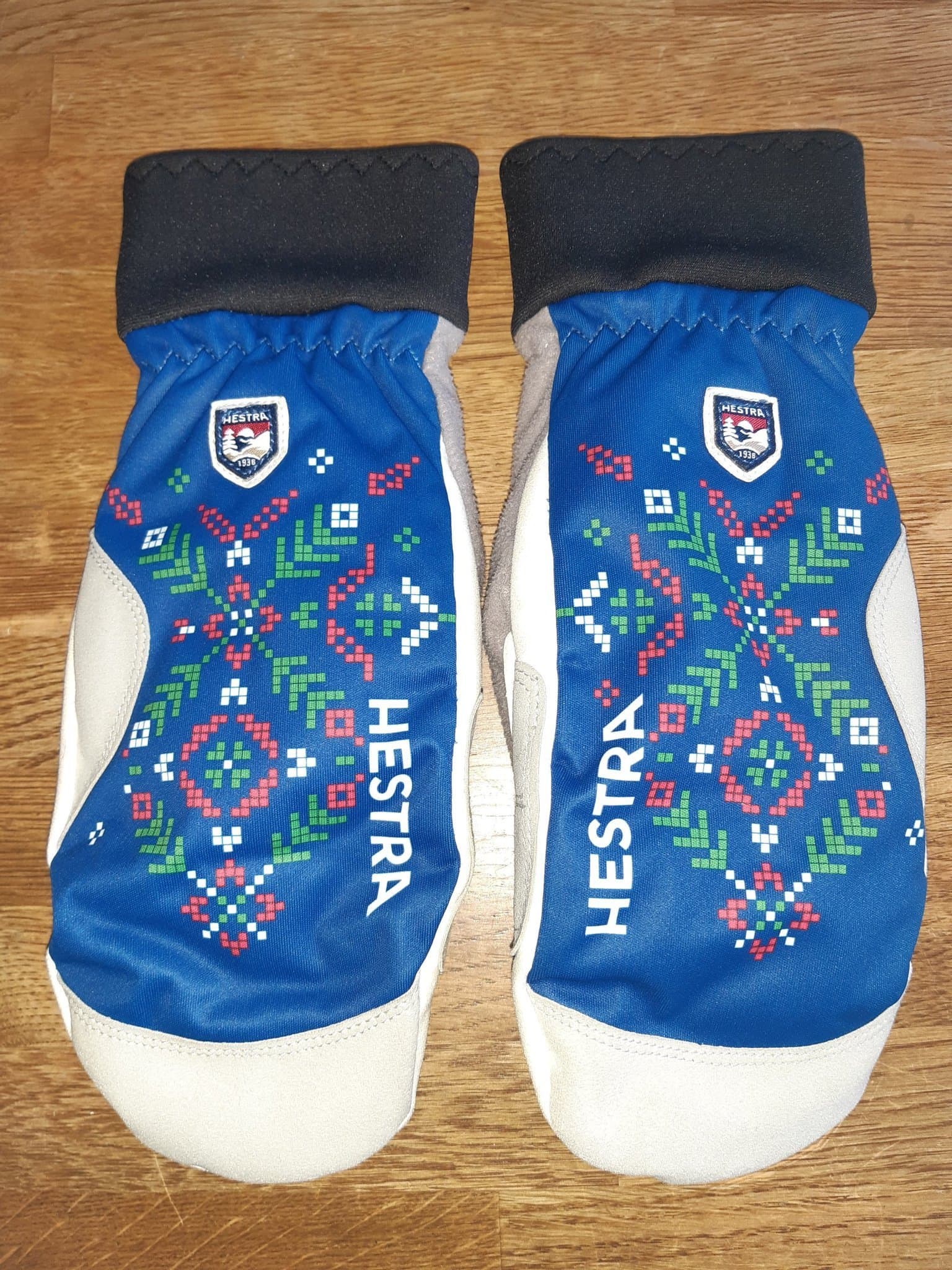 Hestra vantar storlek 7