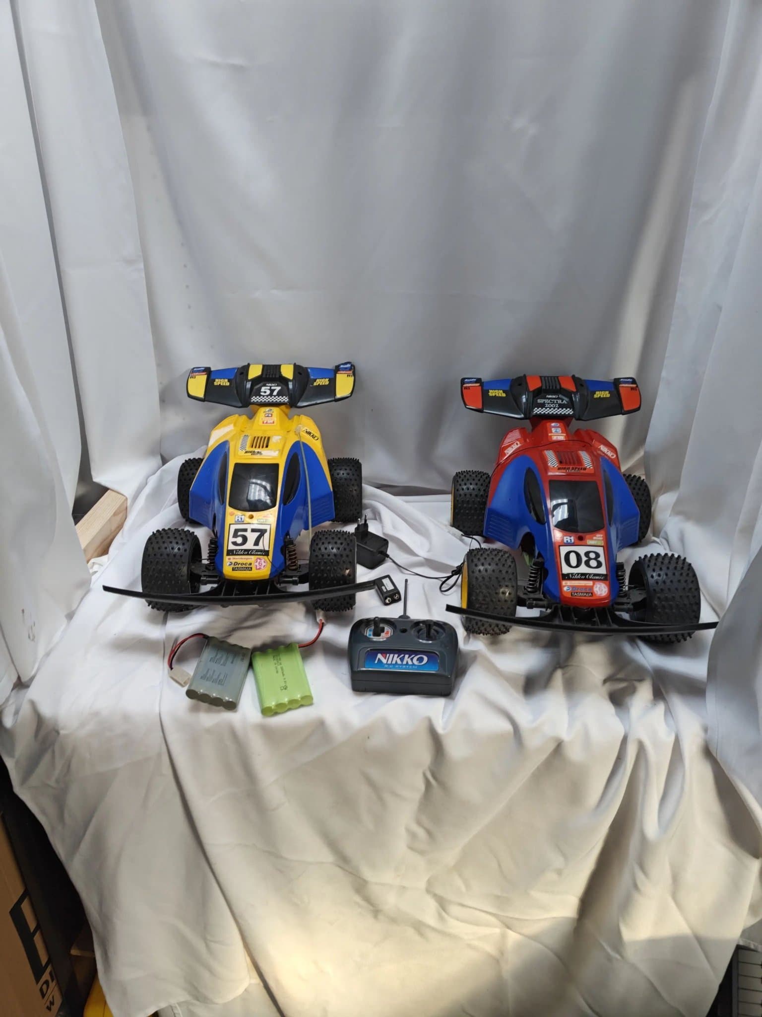 Nikko Spectra 2002 RC buggy + extra bil och batterier