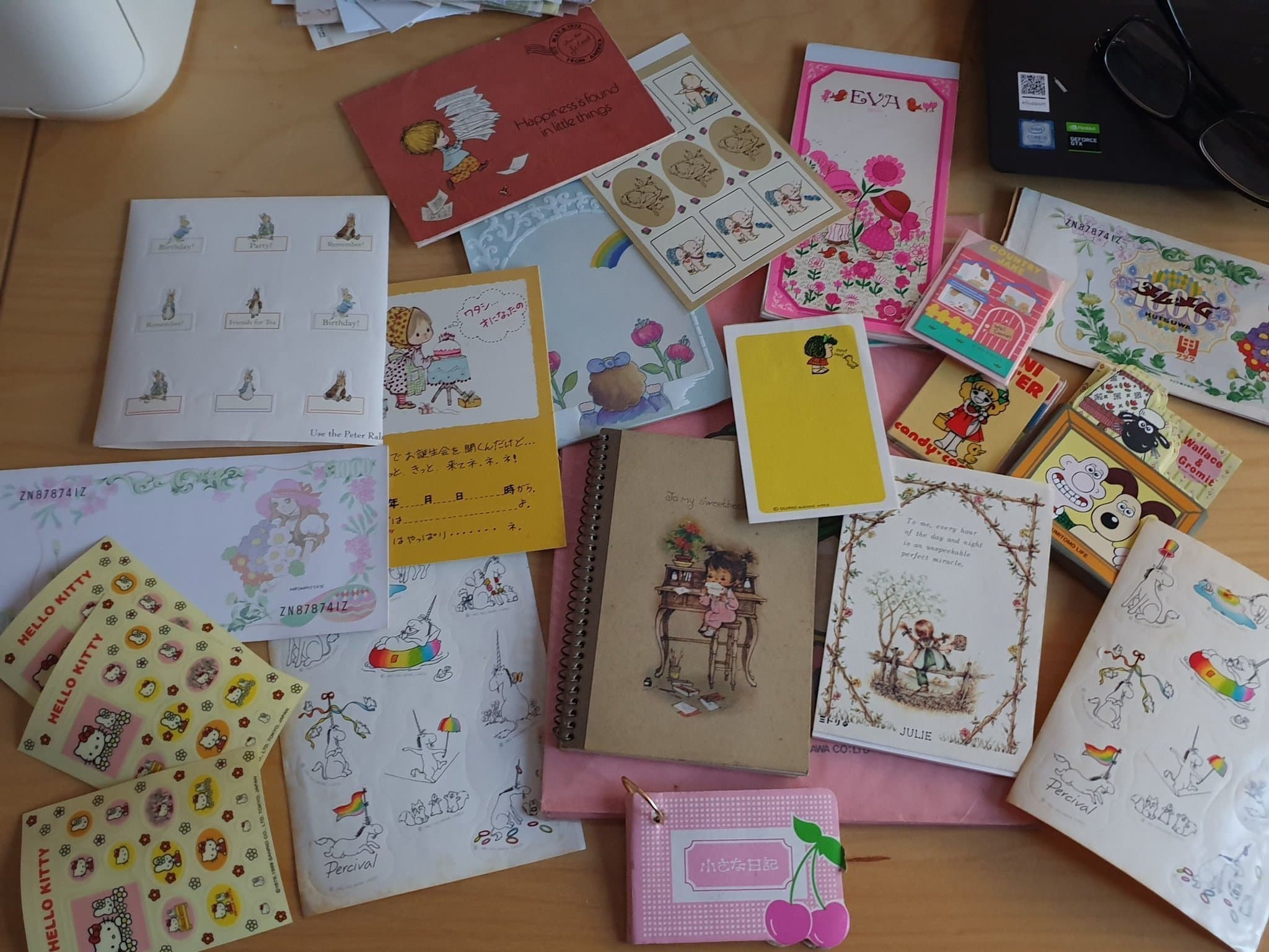 REA SALE Vintage retro stationery trinkets pyssel stickers seal scrapbooking