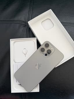 Apple iPhone 15 Pro Max