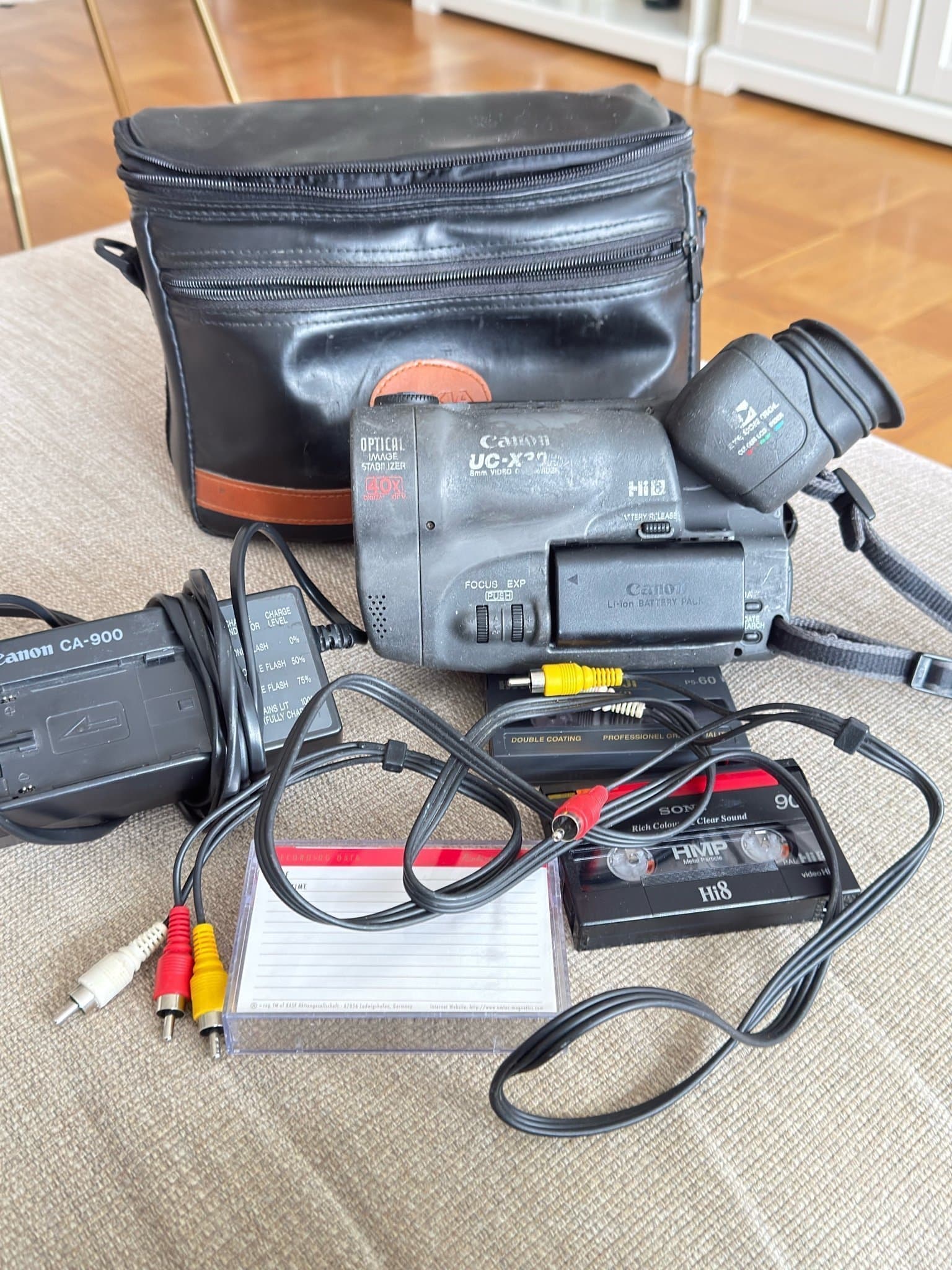 HI8 VIDEOKAMERA CANON