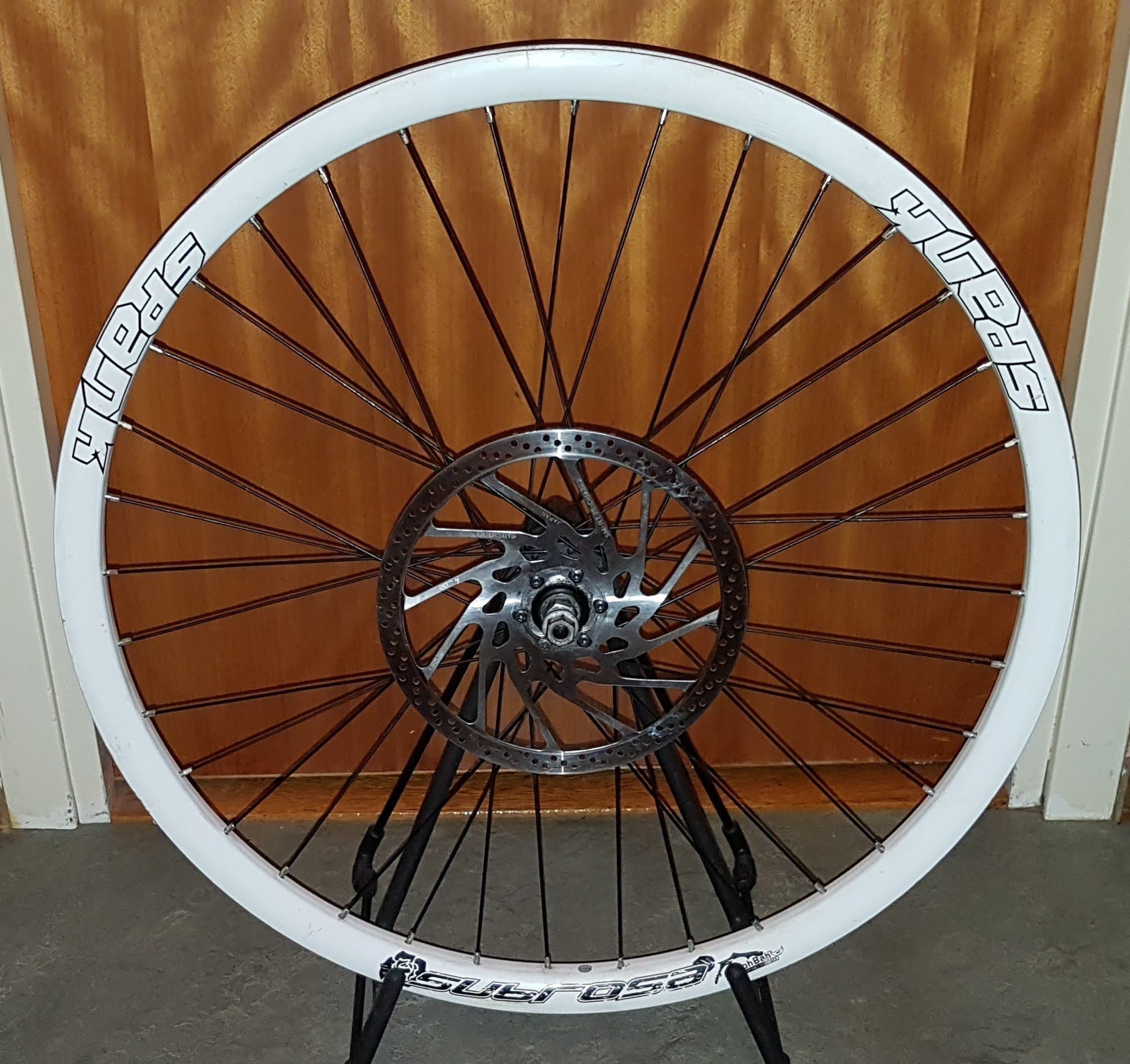 Cykel framhjul SPANK 26" tum.