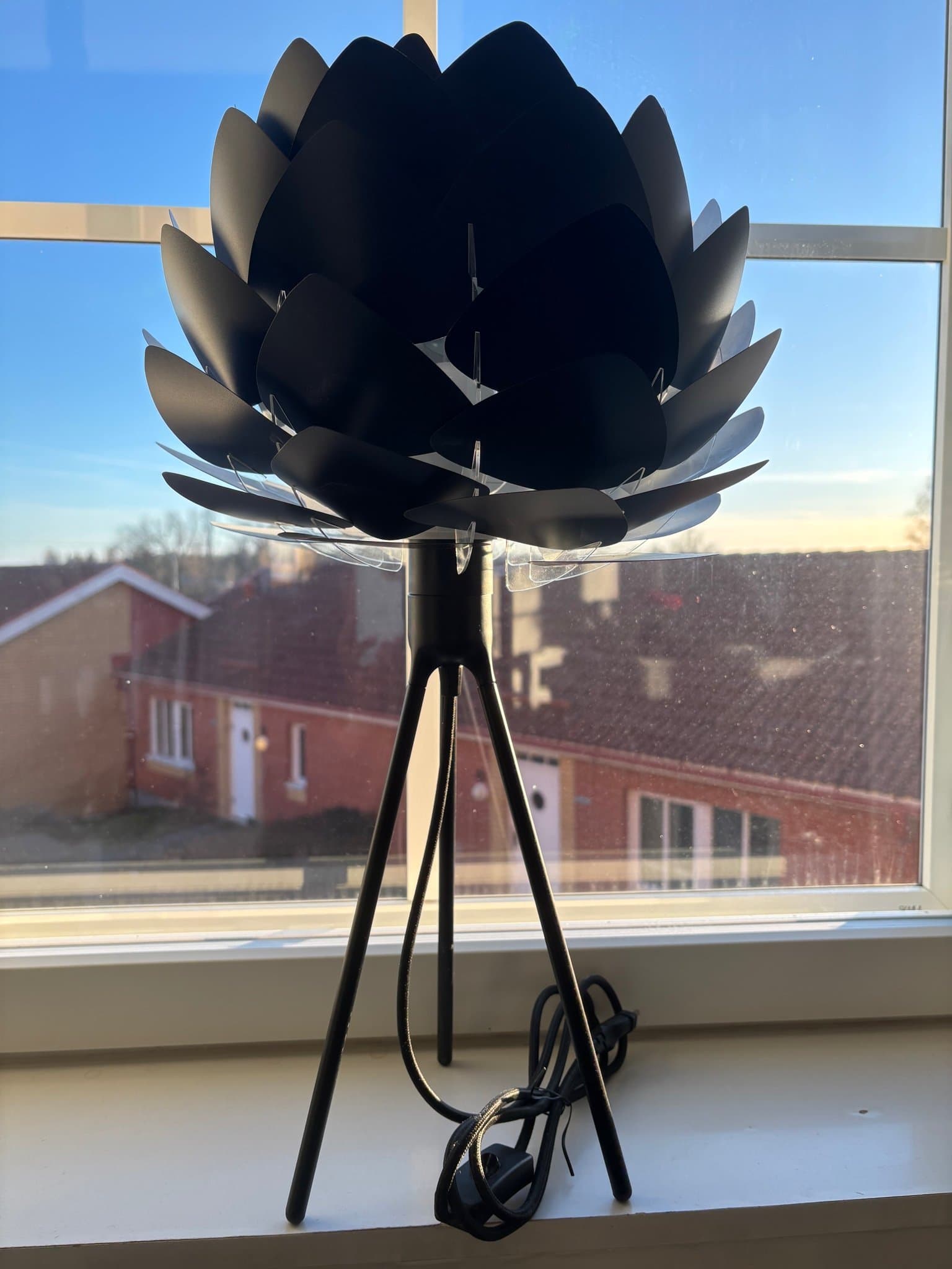 UMAGE Silvia mini bordslampa, svart