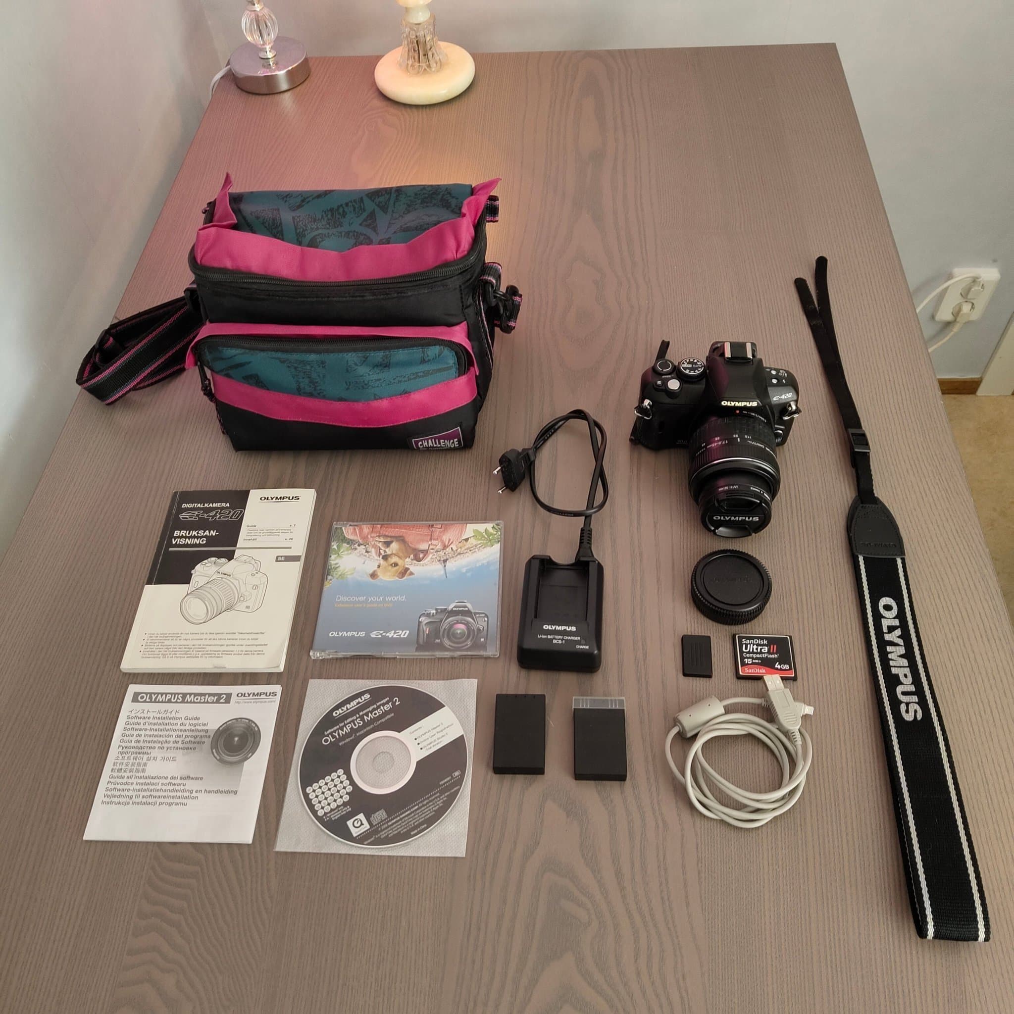 Olympus E-420 Systemkamera med tillbehör