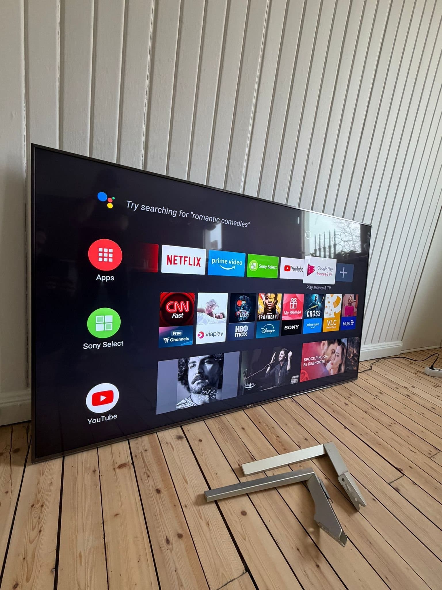 Sony 65 tum Ultra HD 4K Smart Tv, Fri Hemkörning inom Göteborg.