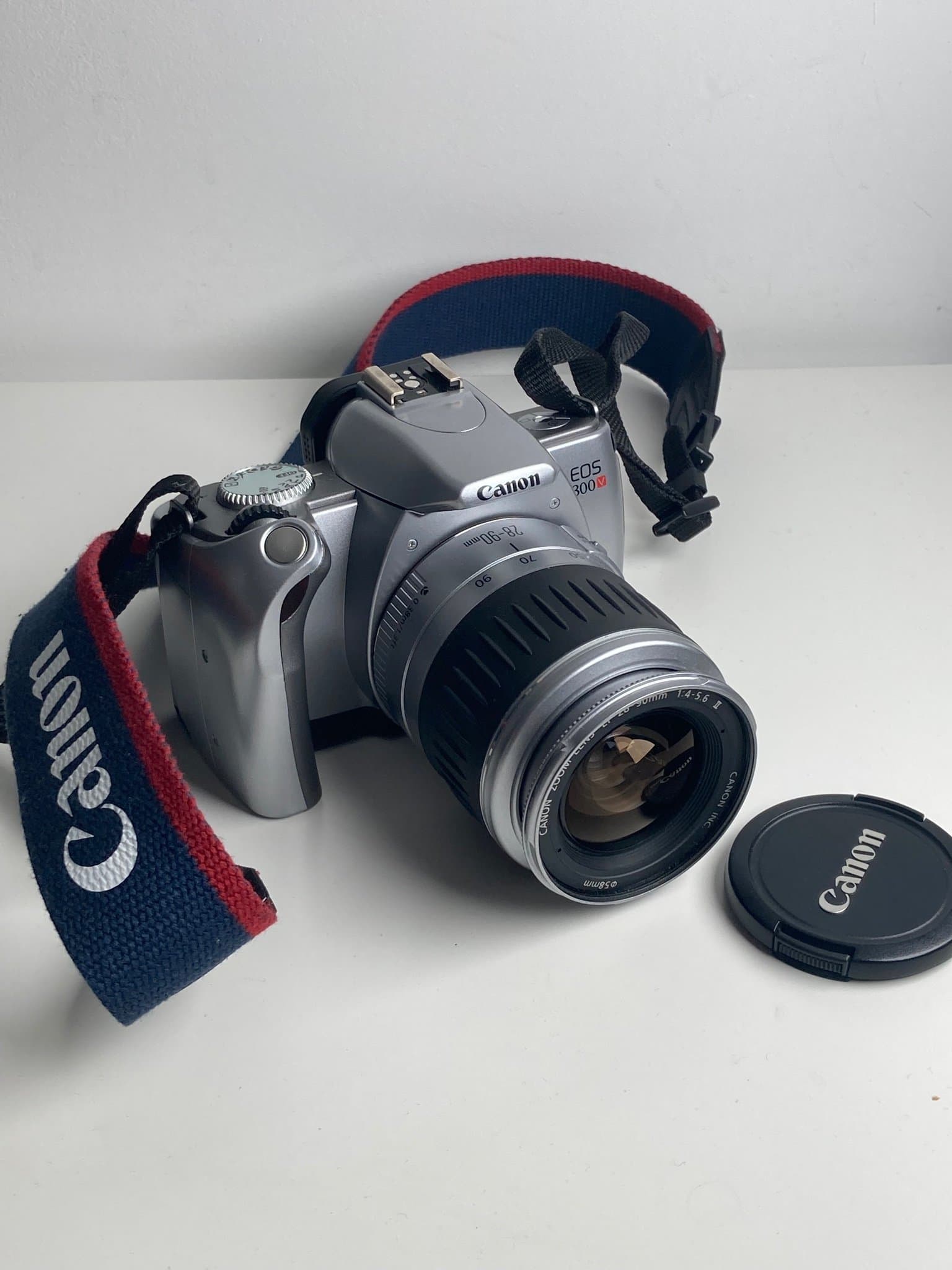 Canon EOS 300V med Canon EF 28-90mm f4-5.6 II objektiv