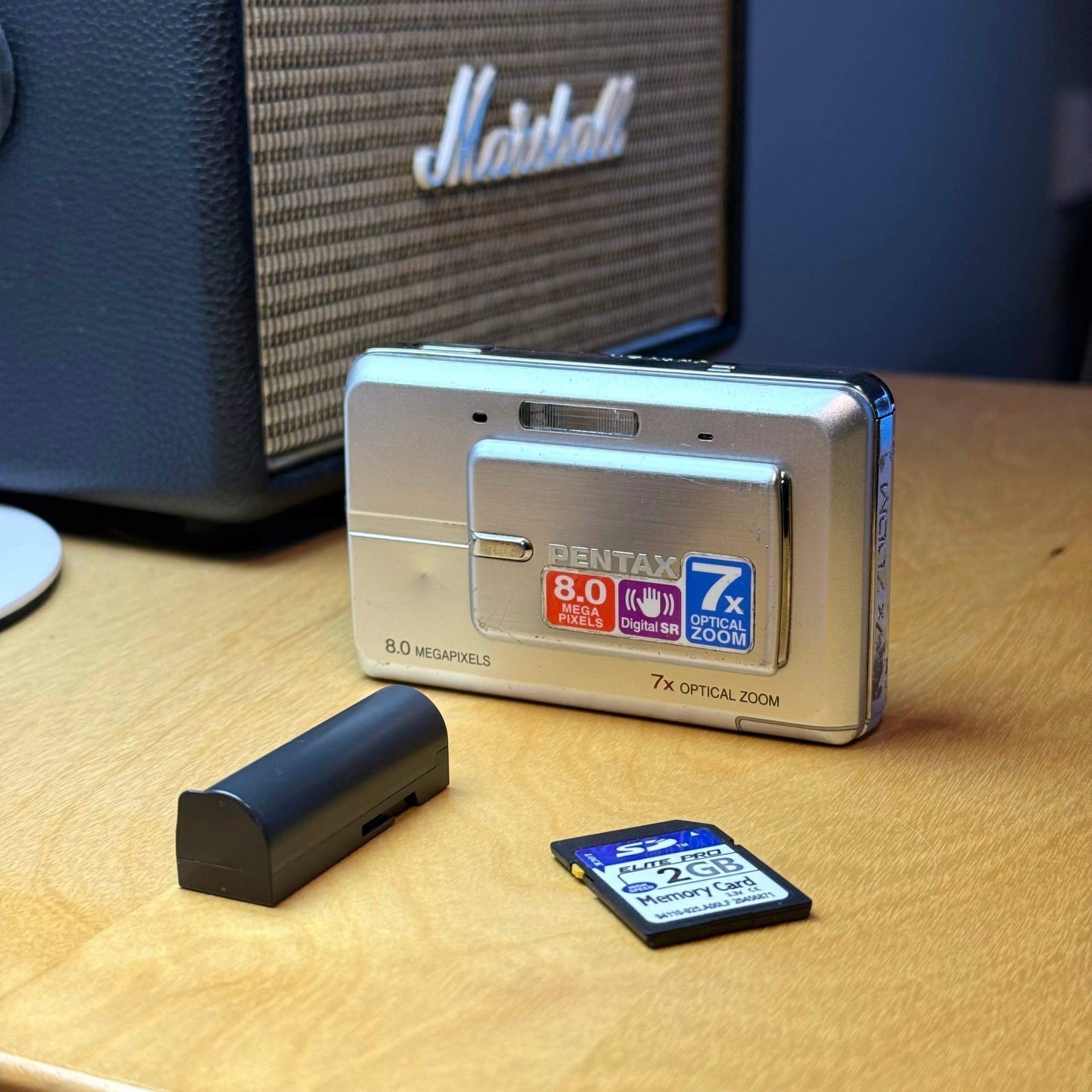 Pentax Optio Z10 – Snabb leverans