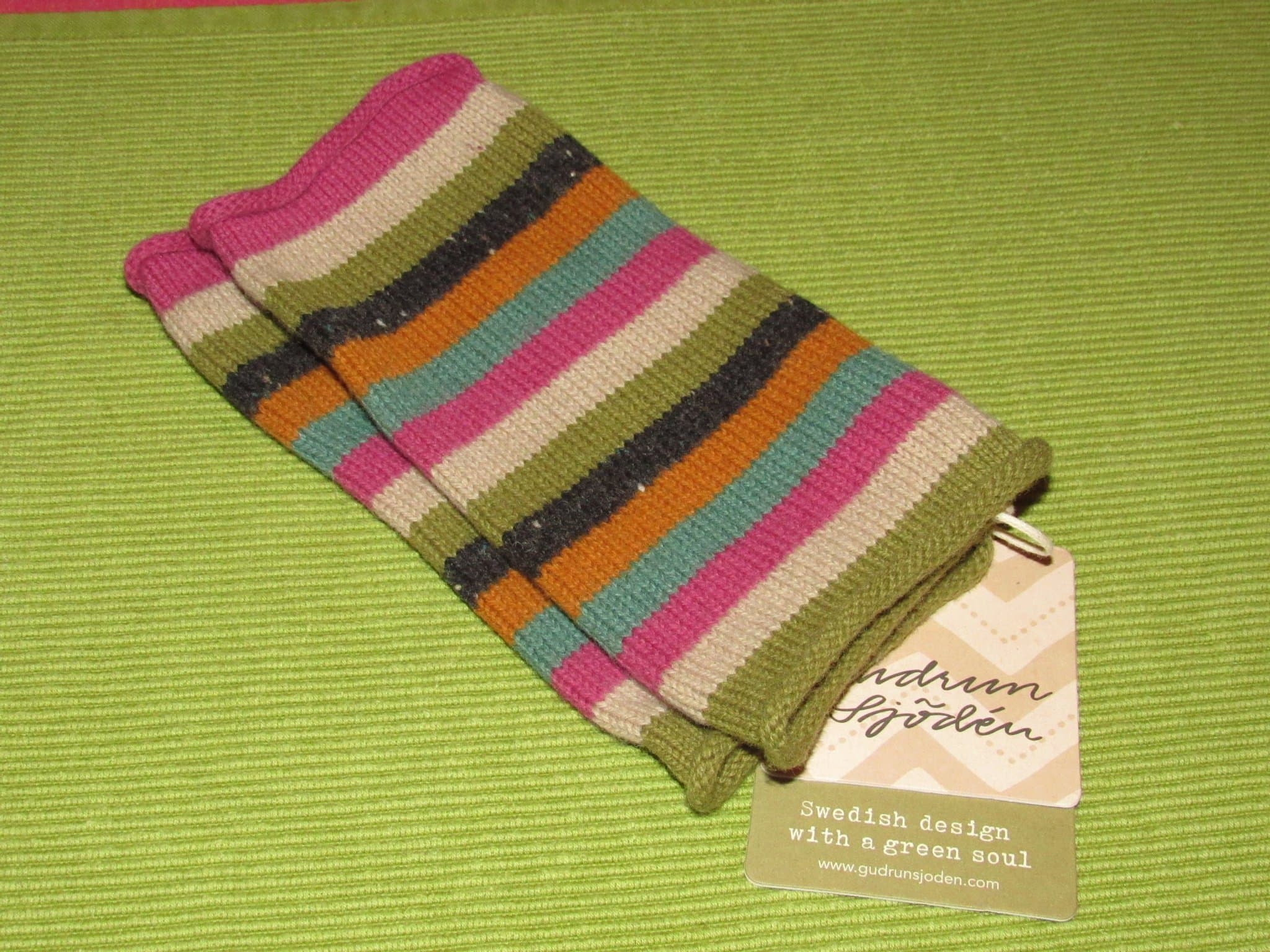 Gudrun Sjödén stickade torg/vantar i ull/eko bomull/polyamid.